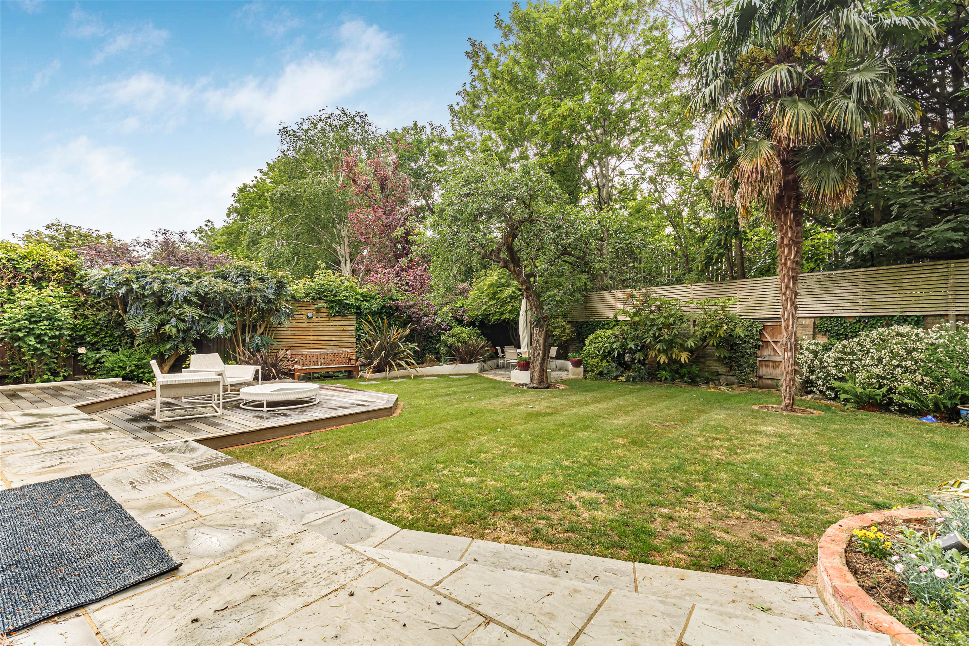 Elm Bank Gardens, London SW13