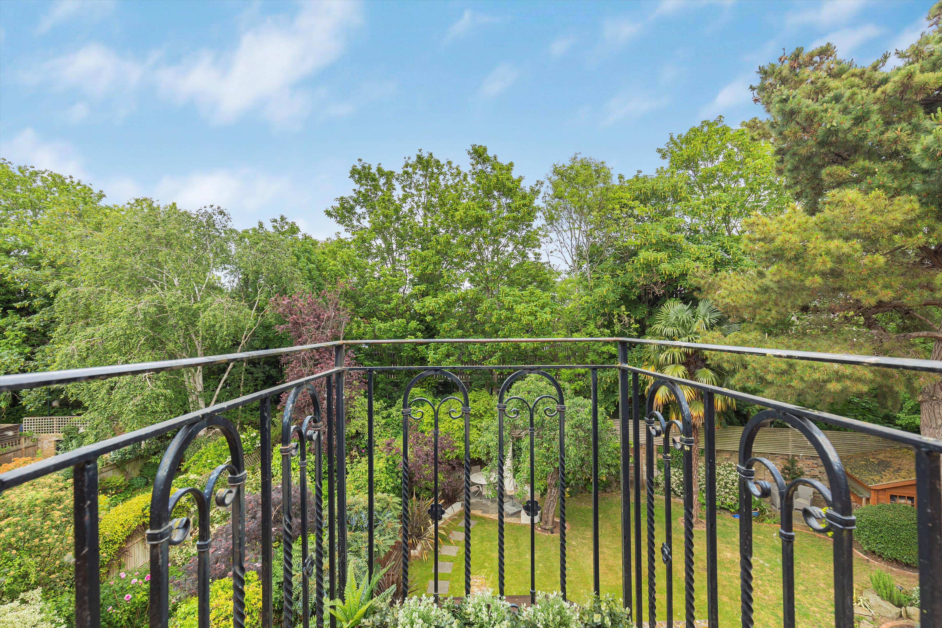 Elm Bank Gardens, London SW13