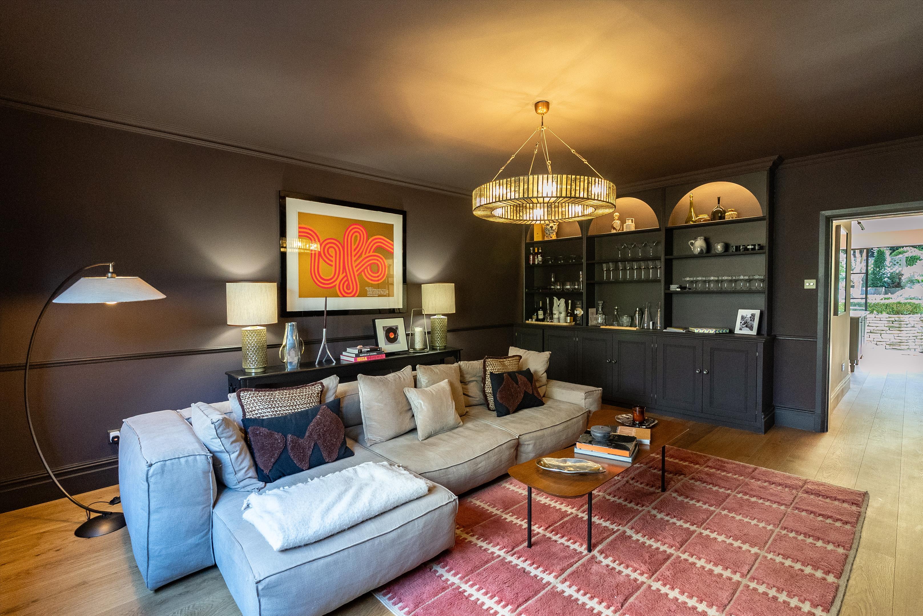 Ellerton Road, Wimbledon, London SW20