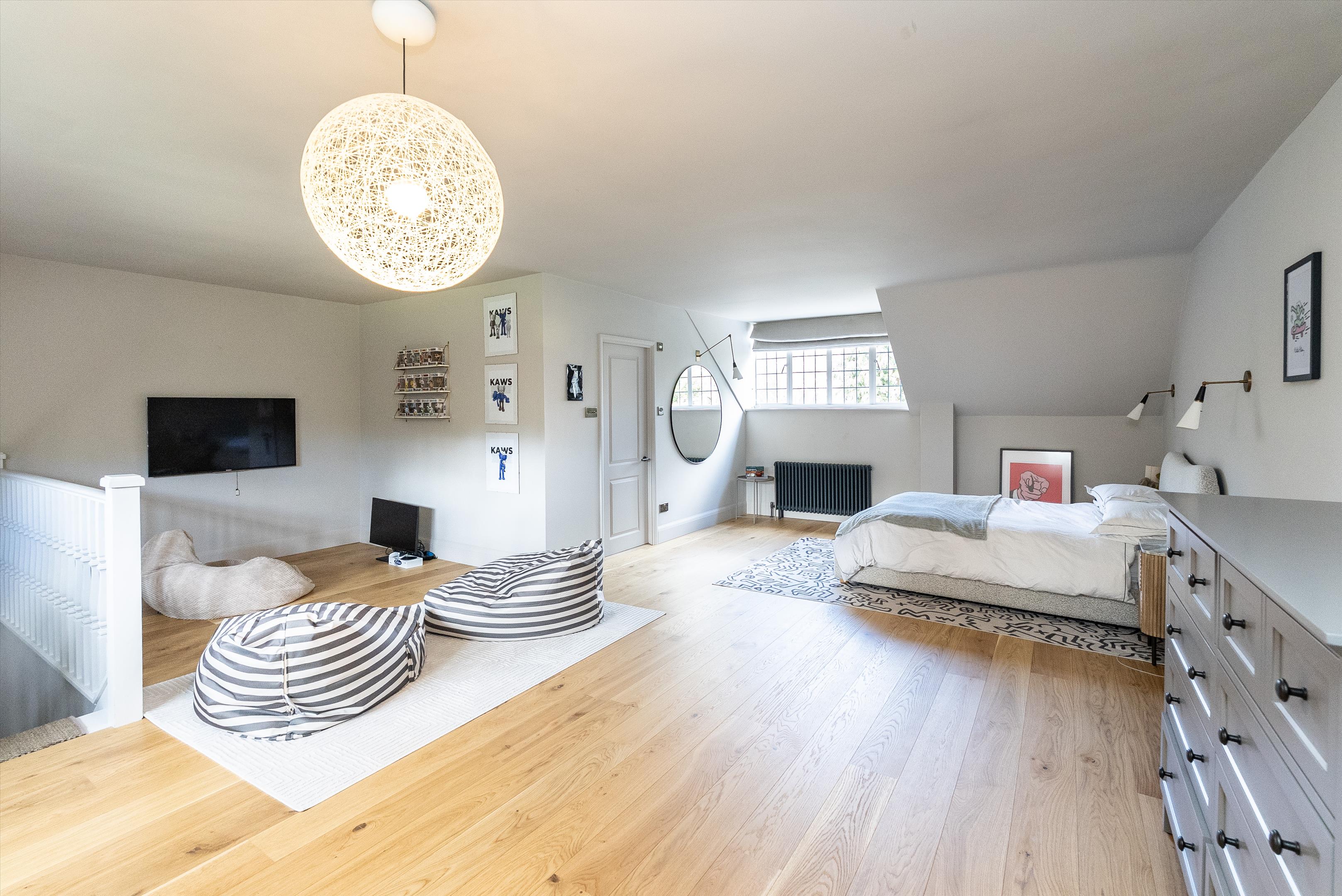 Ellerton Road, Wimbledon, London SW20
