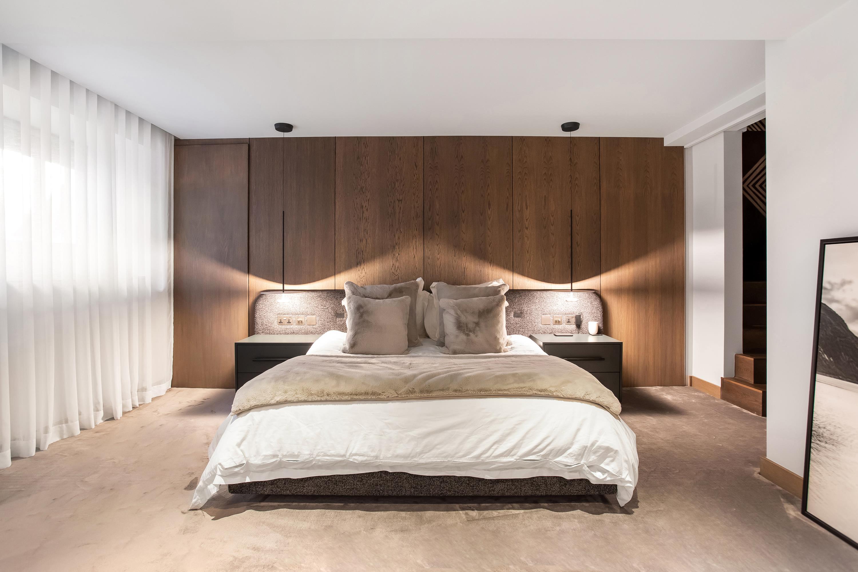 Porteus Place, Macaulay Road, London, SW4.