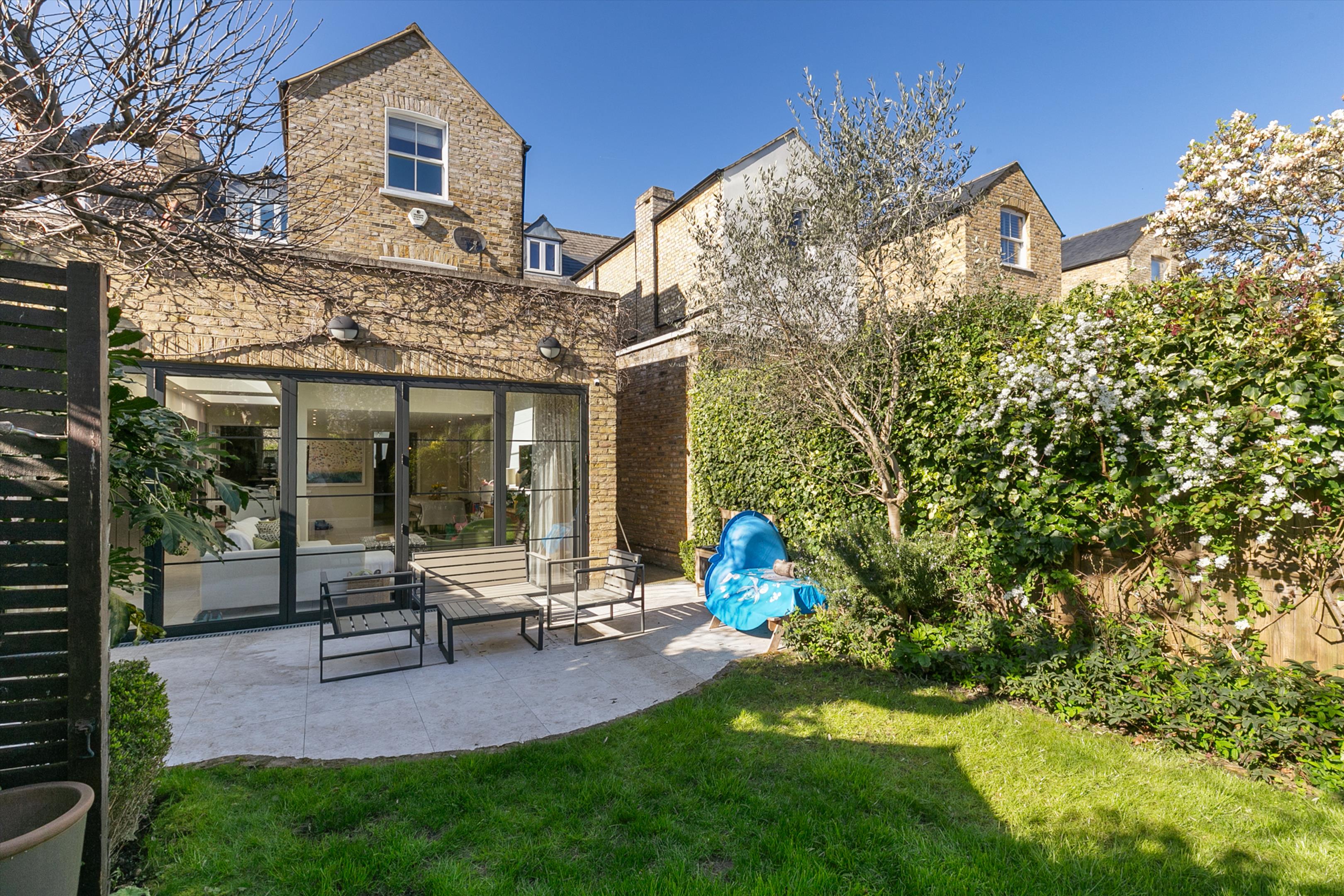 Dorlcote Road, Wandsworth, London SW18