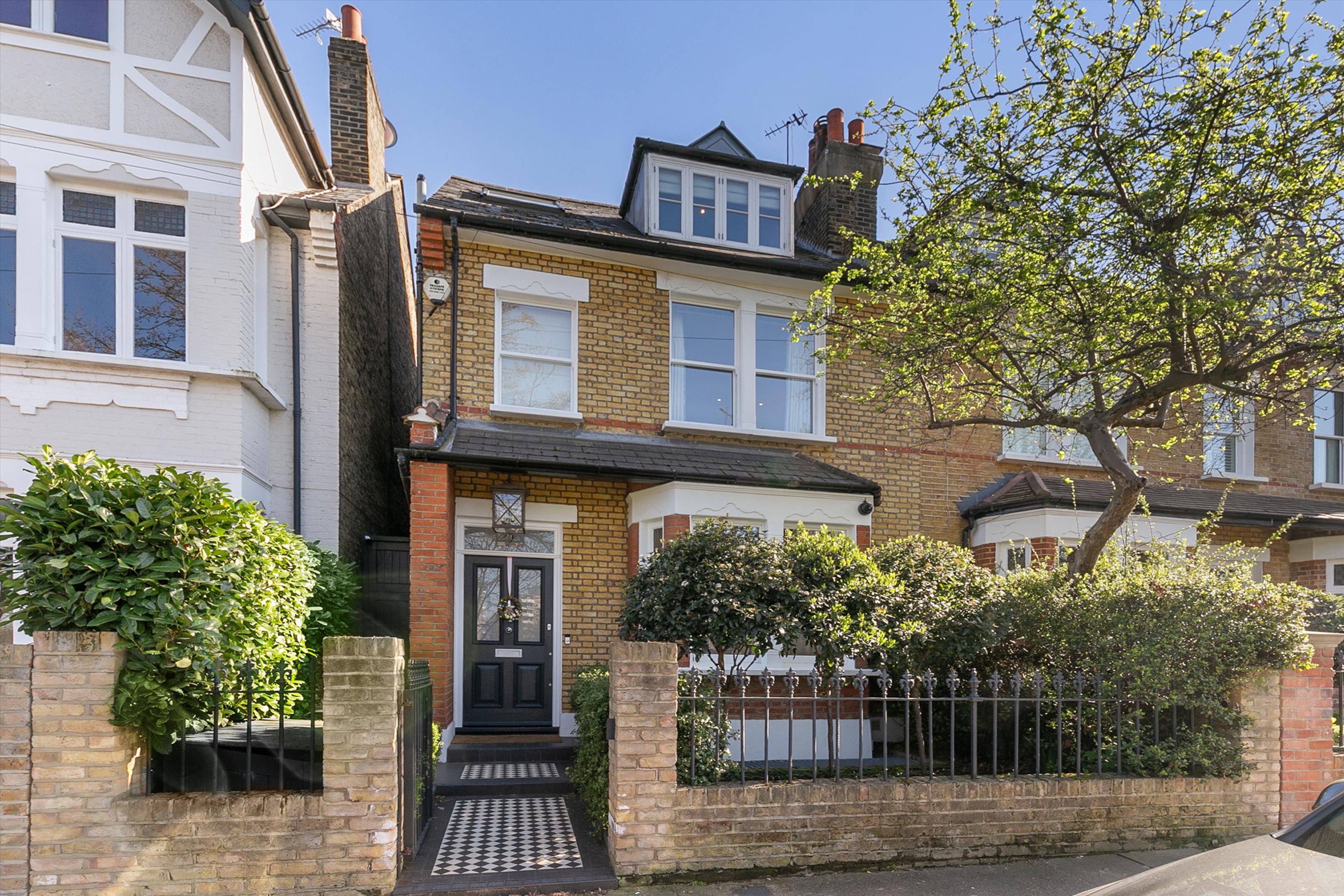 Dorlcote Road, Wandsworth, London SW18
