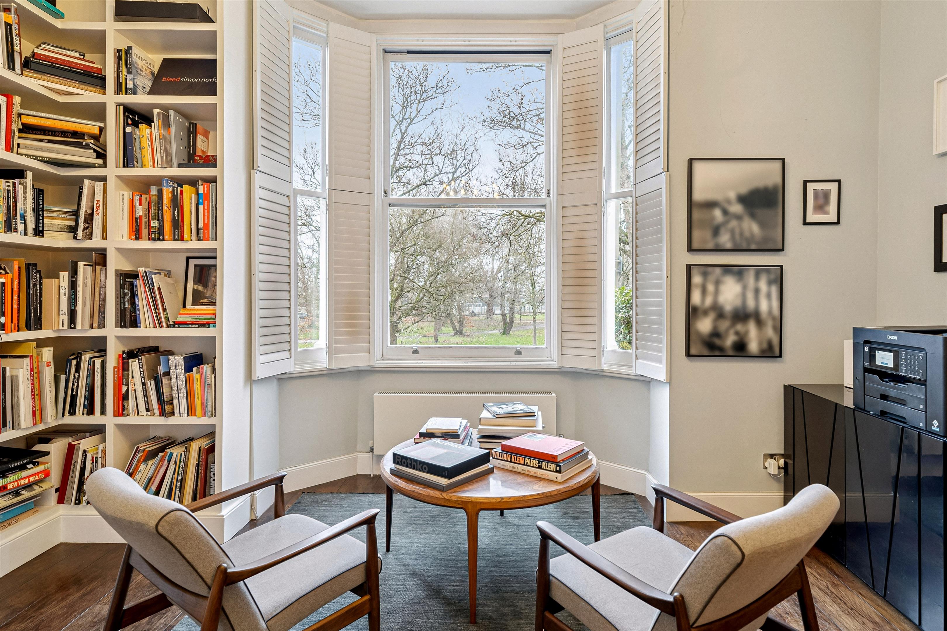 St. James's Drive, London SW17