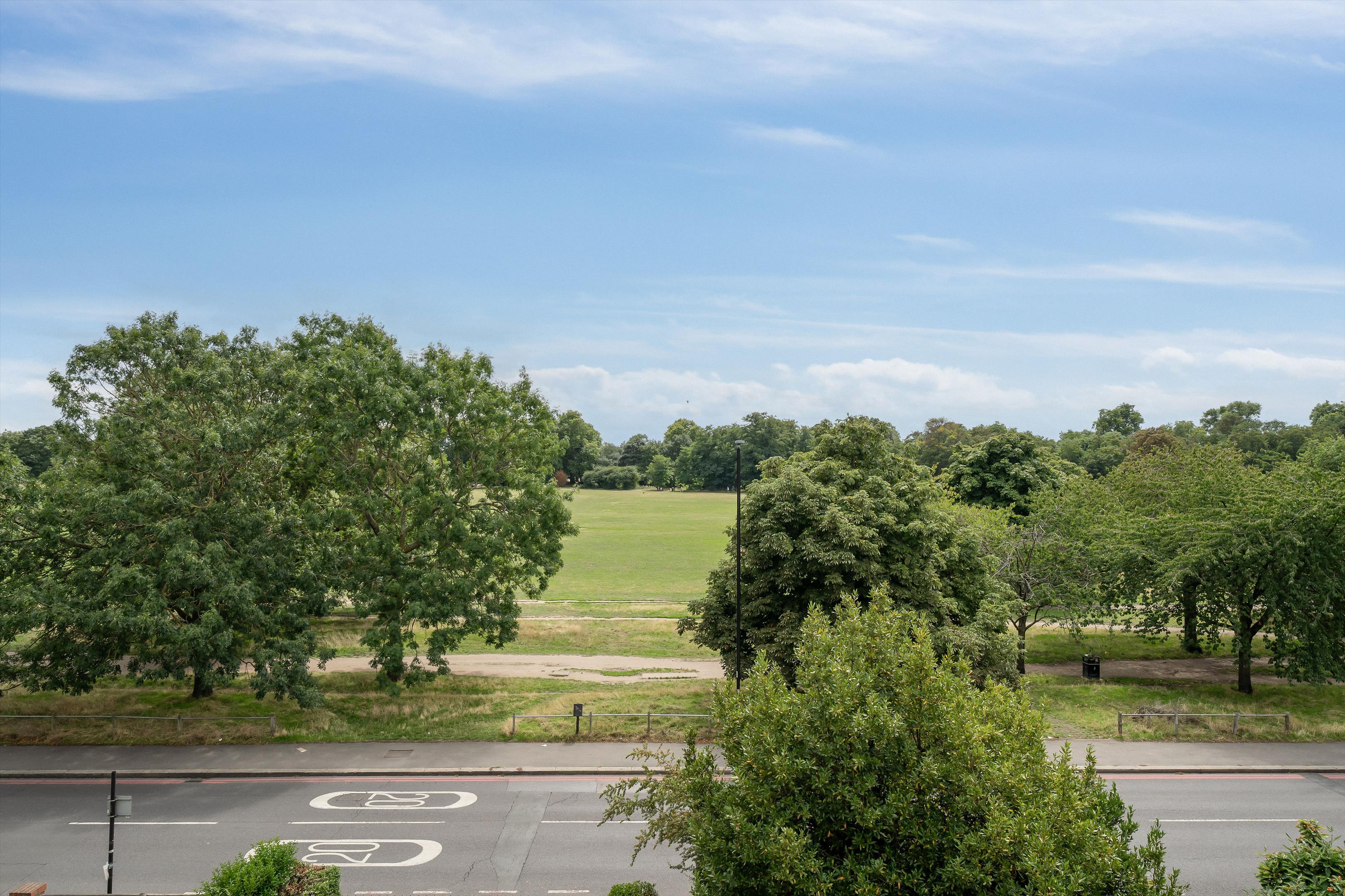 Clapham Common North Side, London, SW4