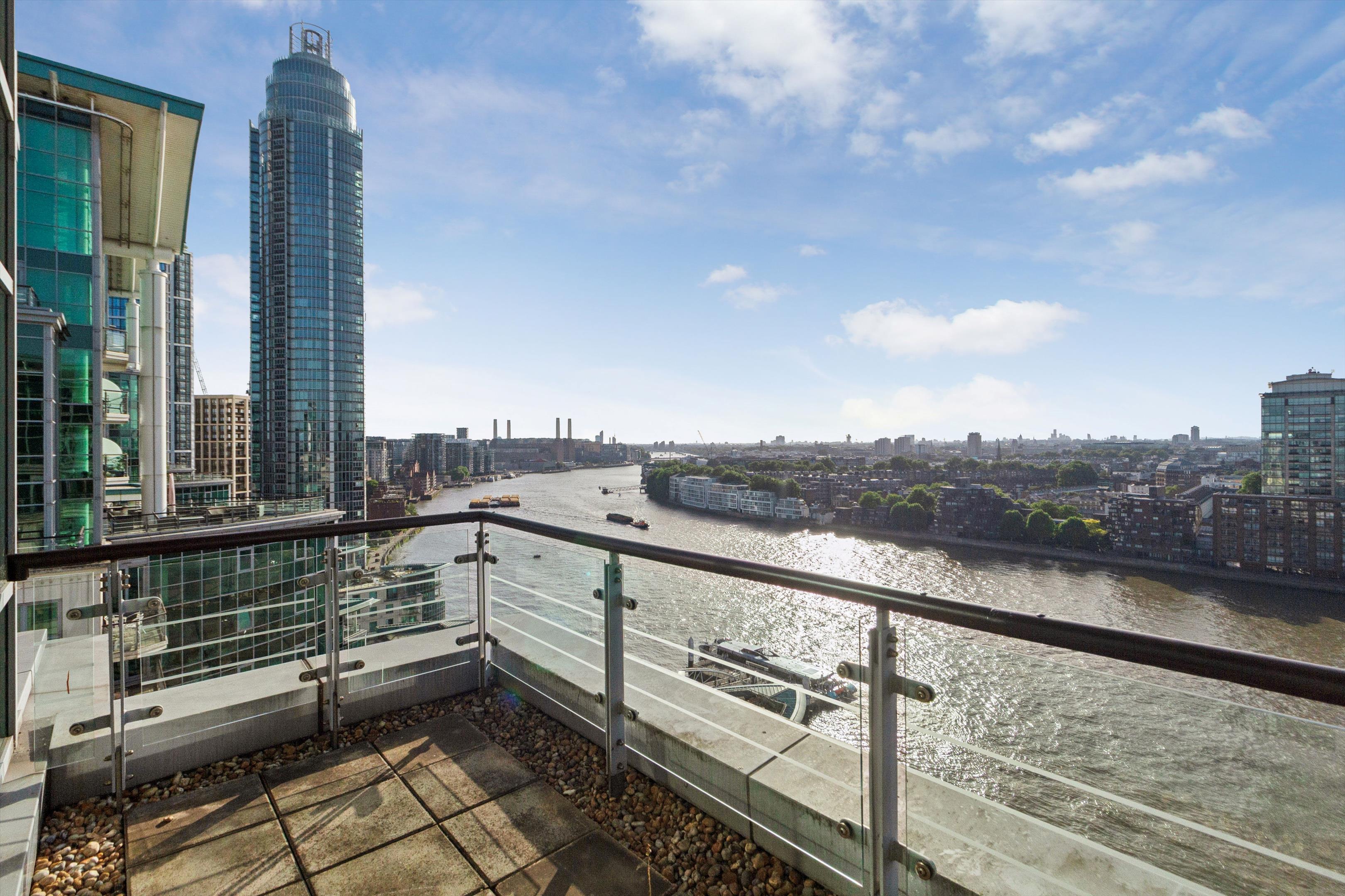 St. George Wharf, London SW8