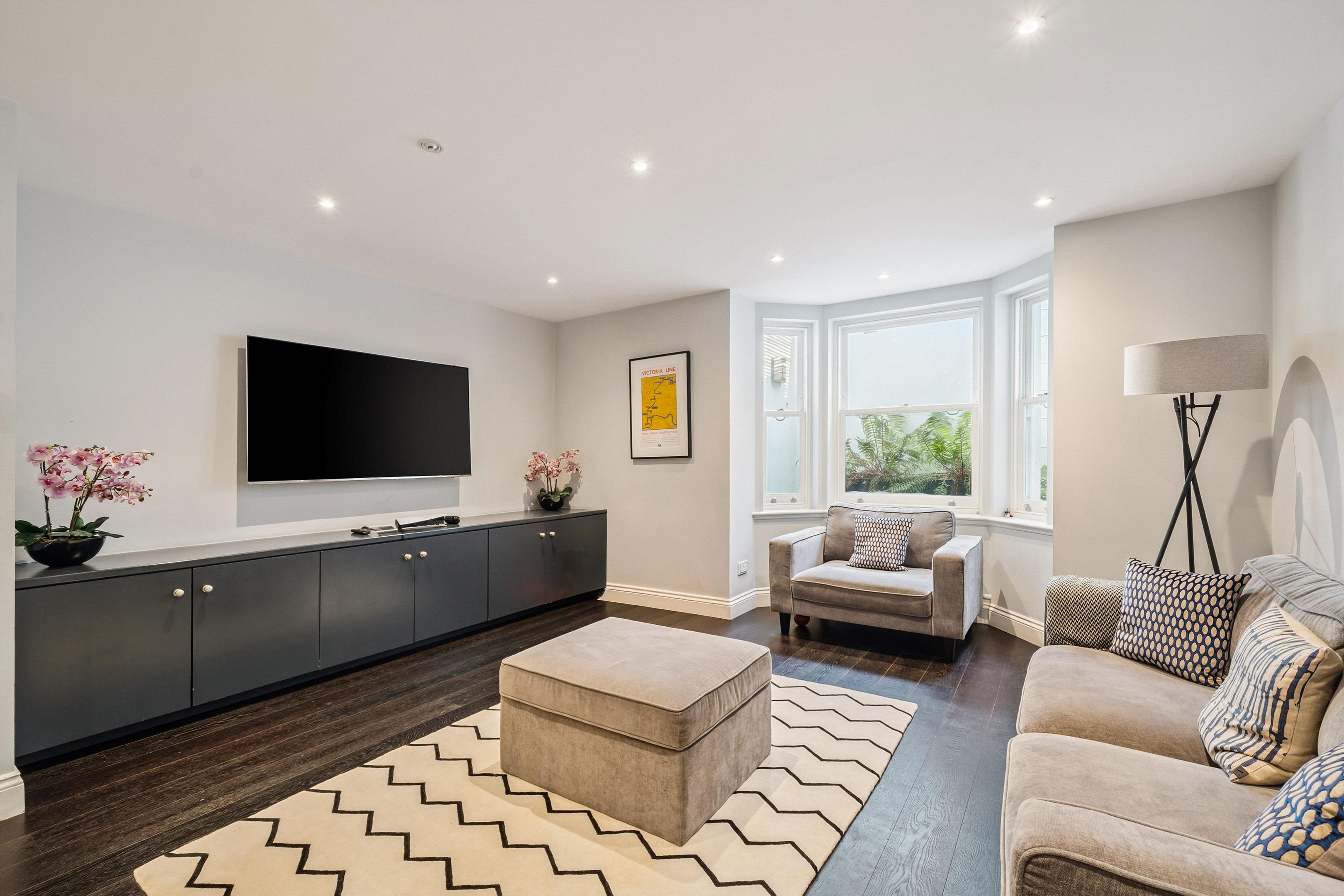 Bramfield Road, London, SW11