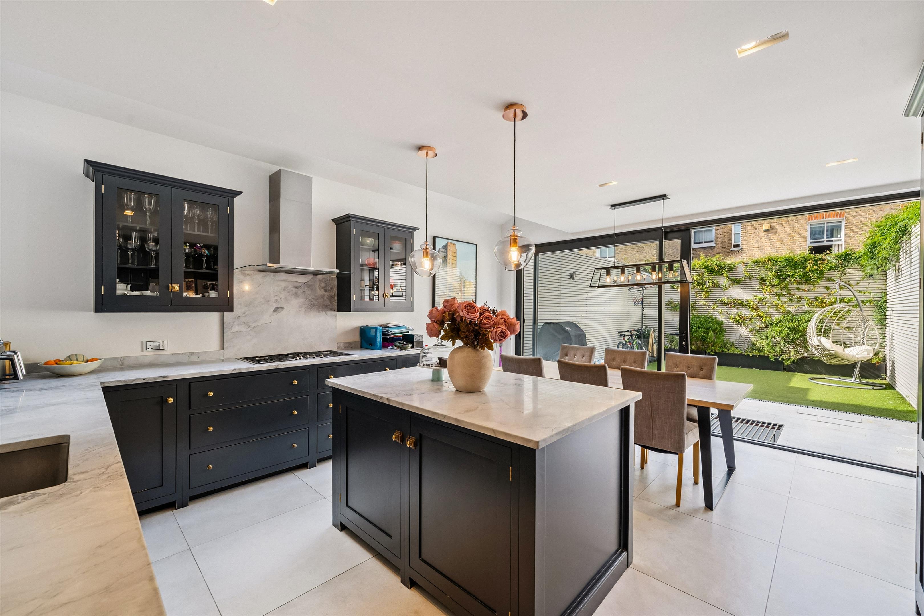 Bramfield Road, London, SW11