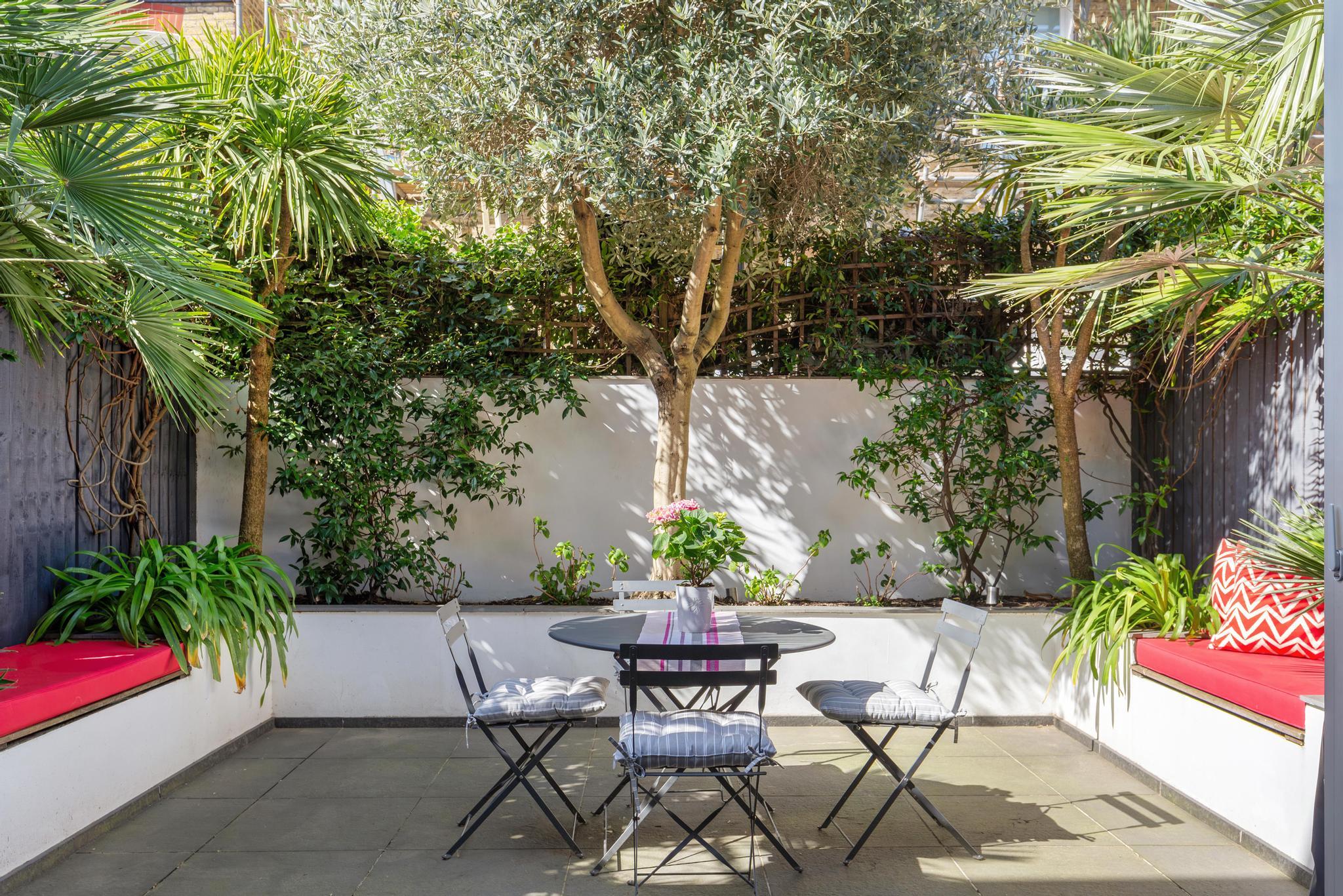 Sumburgh Road, London SW12