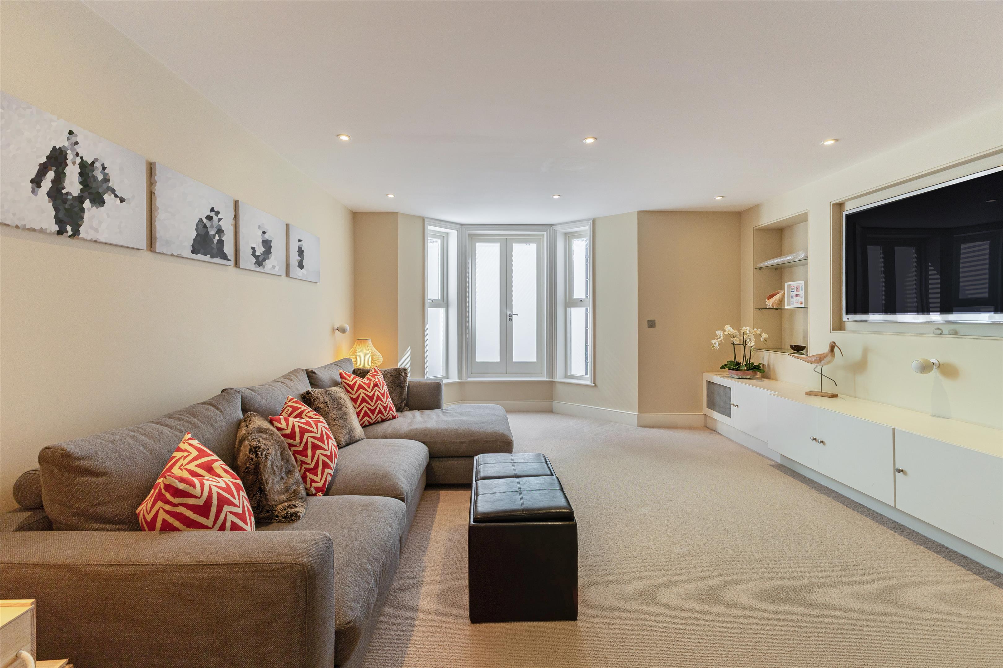 Sumburgh Road, London SW12