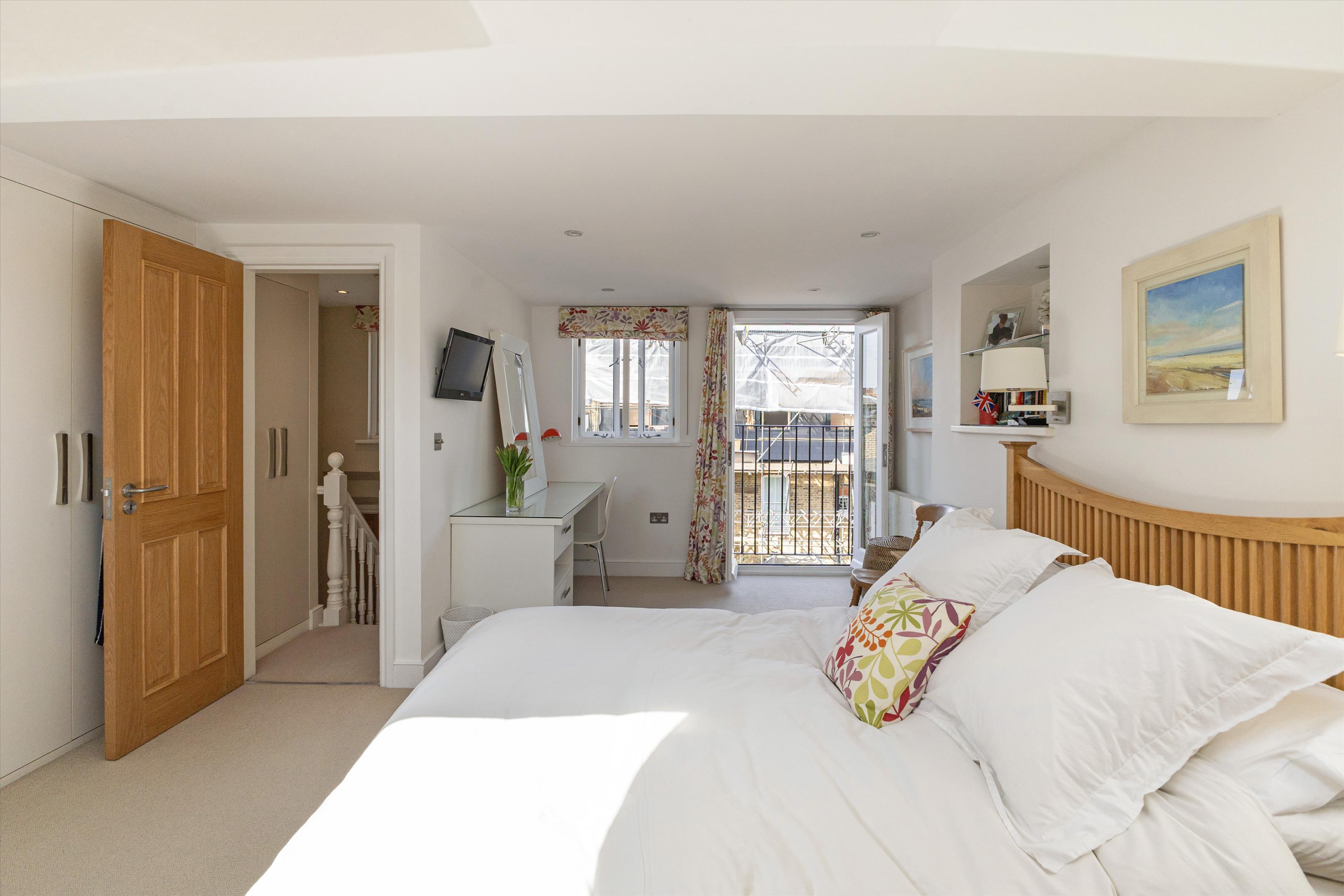 Sumburgh Road, London SW12