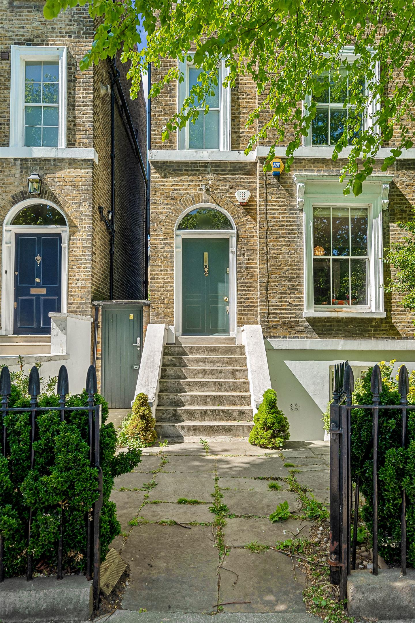Stockwell Park Road, London SW9