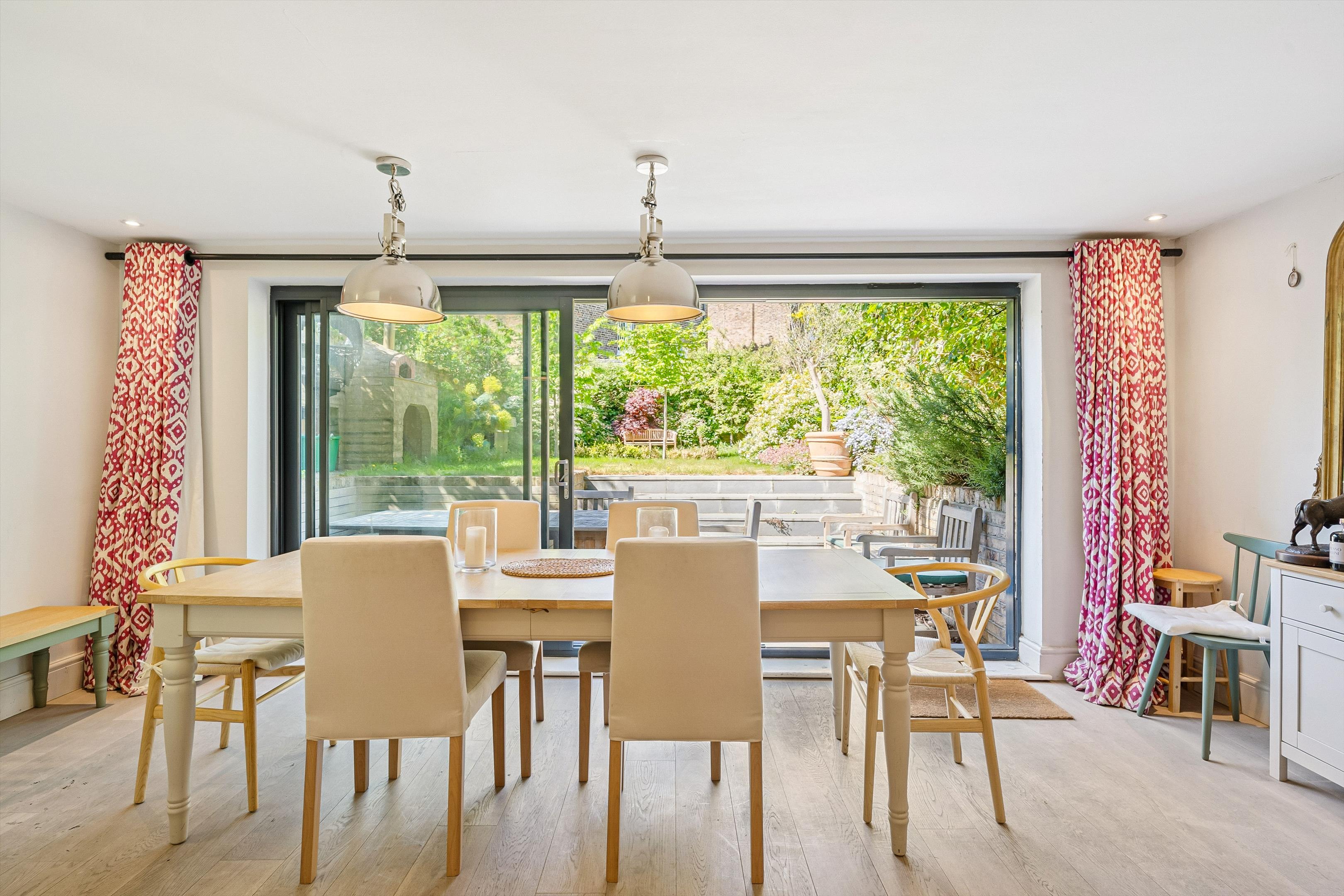 Stockwell Park Road, London SW9