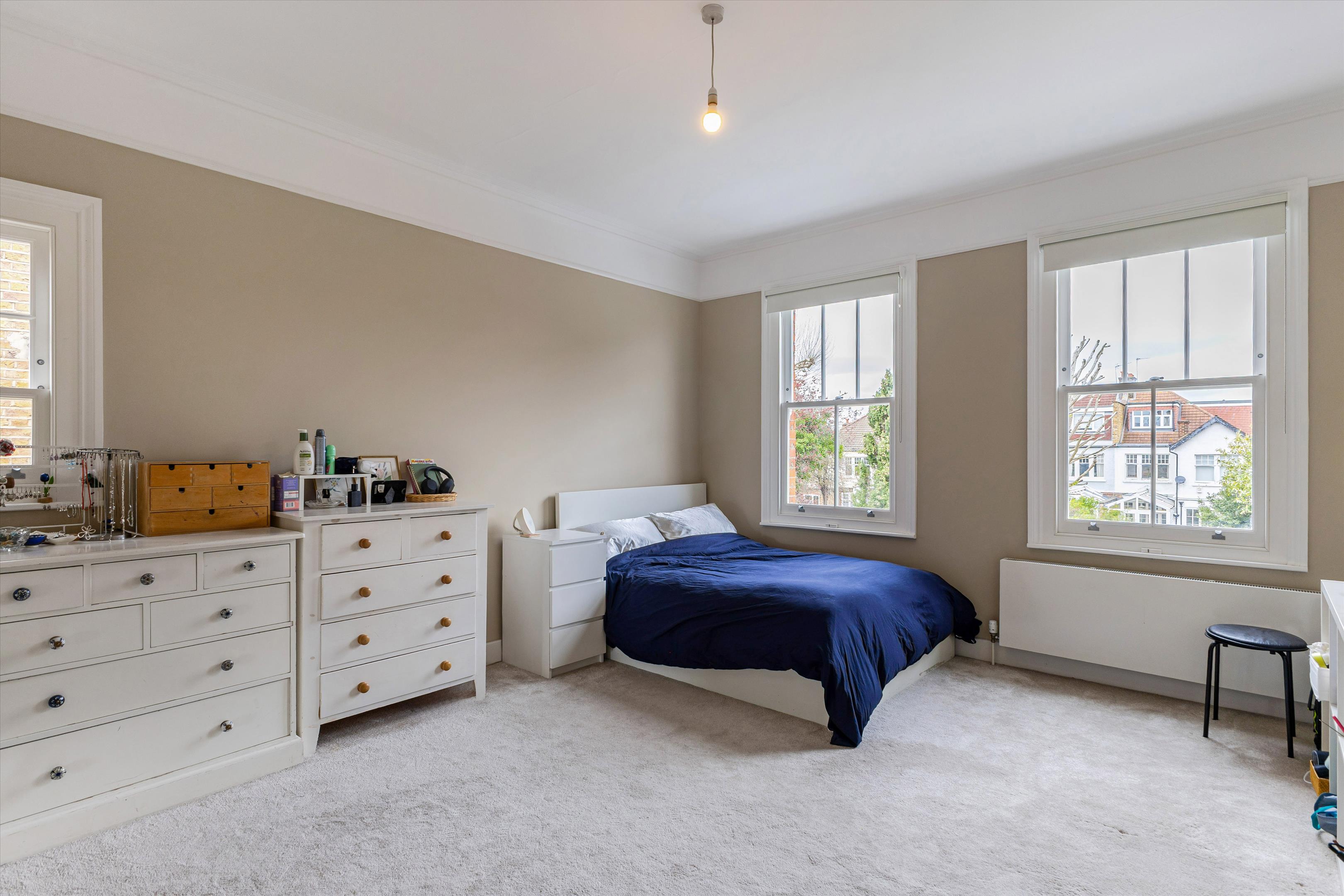 Telford Avenue, London SW2