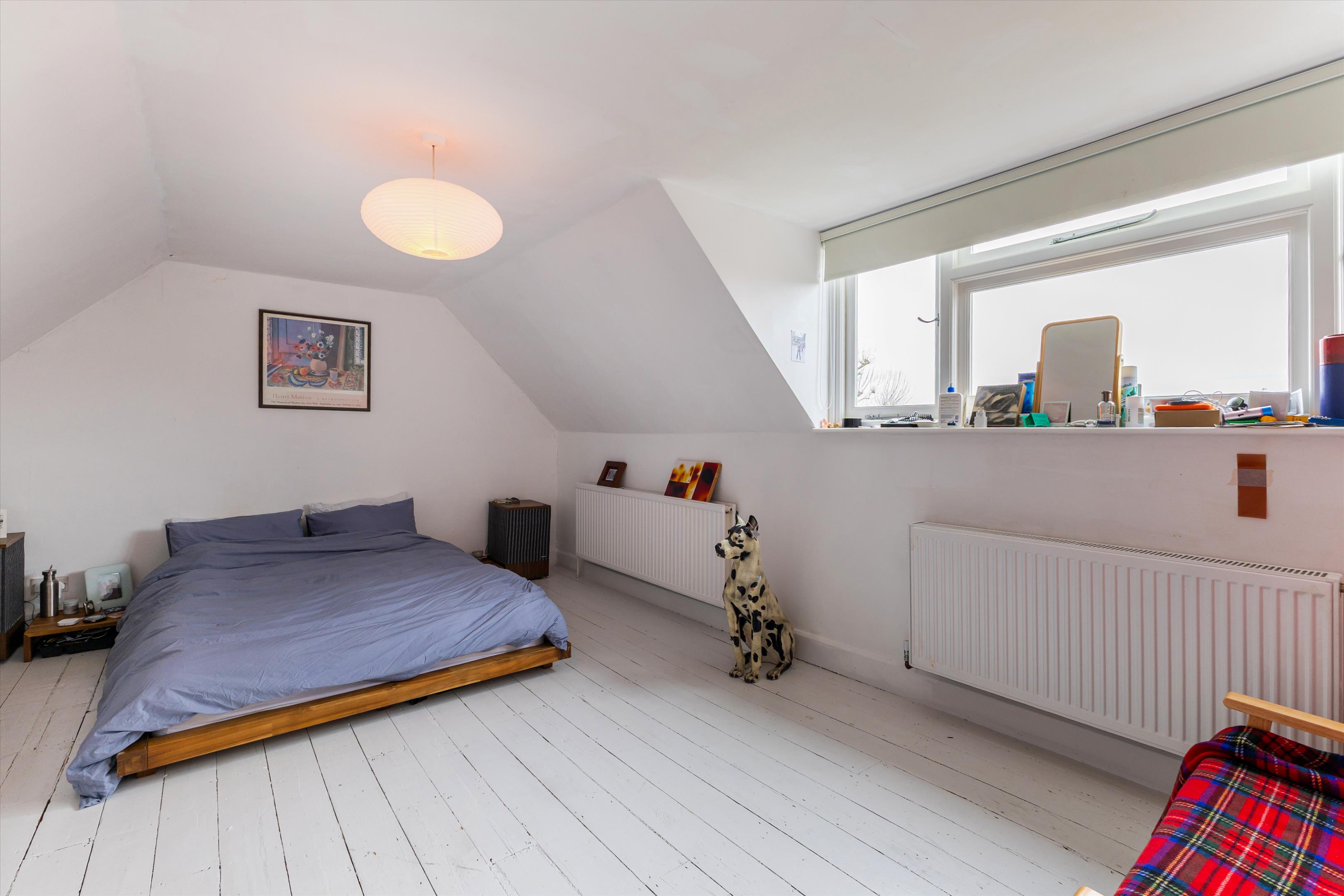 Telford Avenue, London SW2