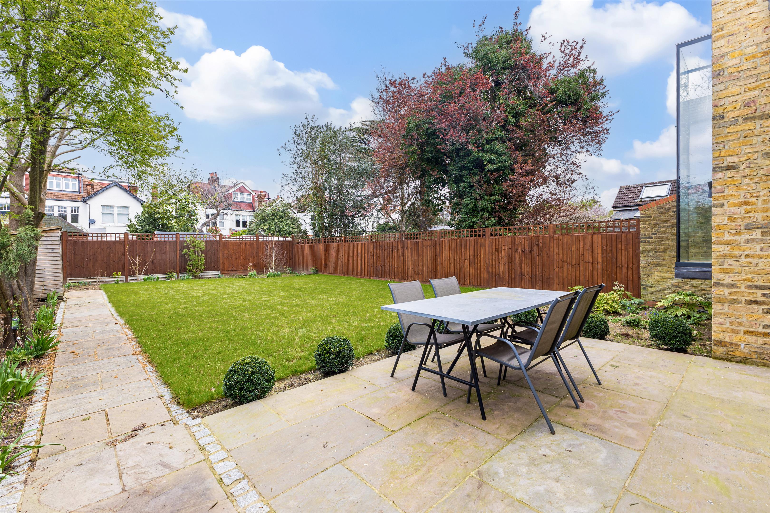 Telford Avenue, London SW2
