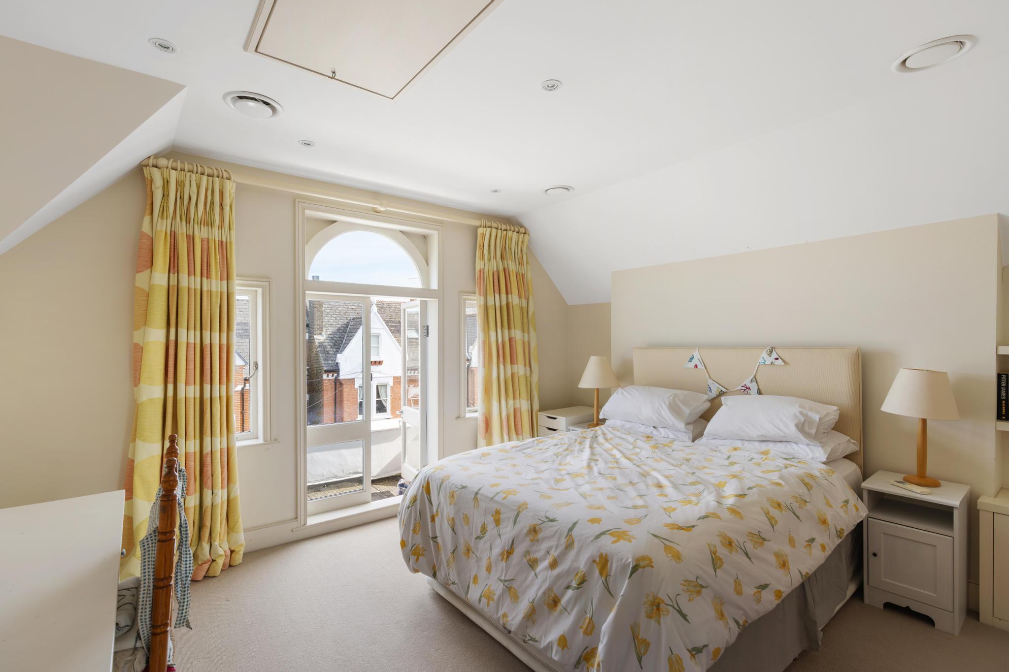 Thurleigh Road, London SW12