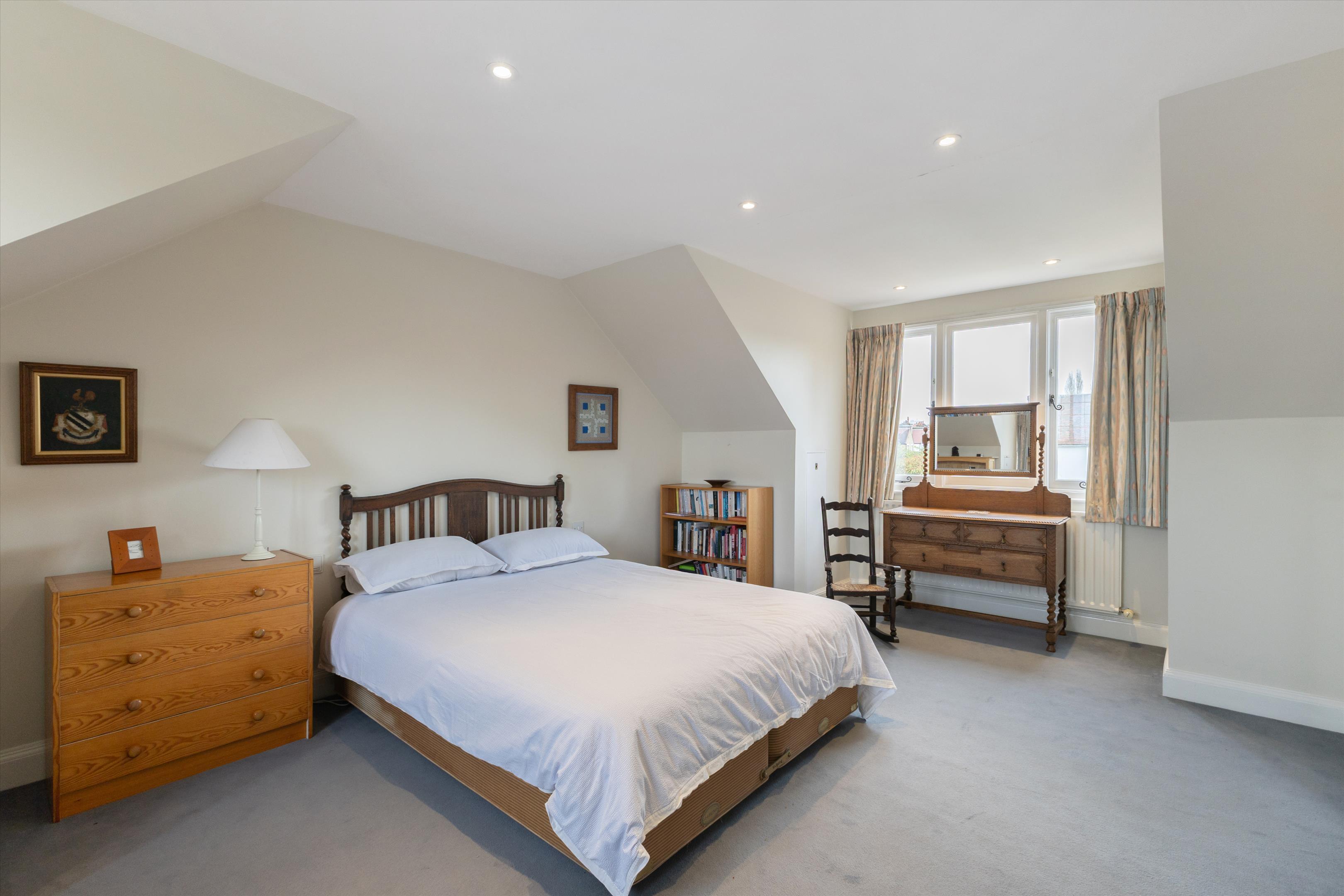 Ellerton Road, London, SW18
