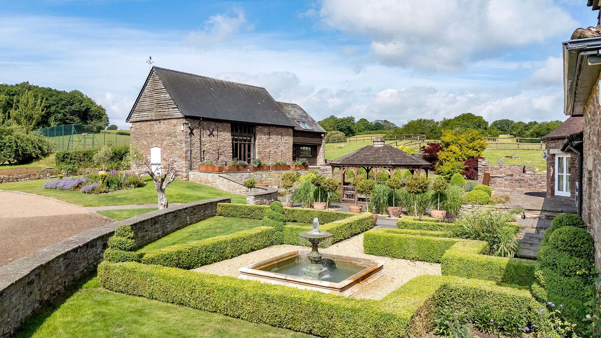 The Hendre, Monmouth, Monmouthshire, NP25
