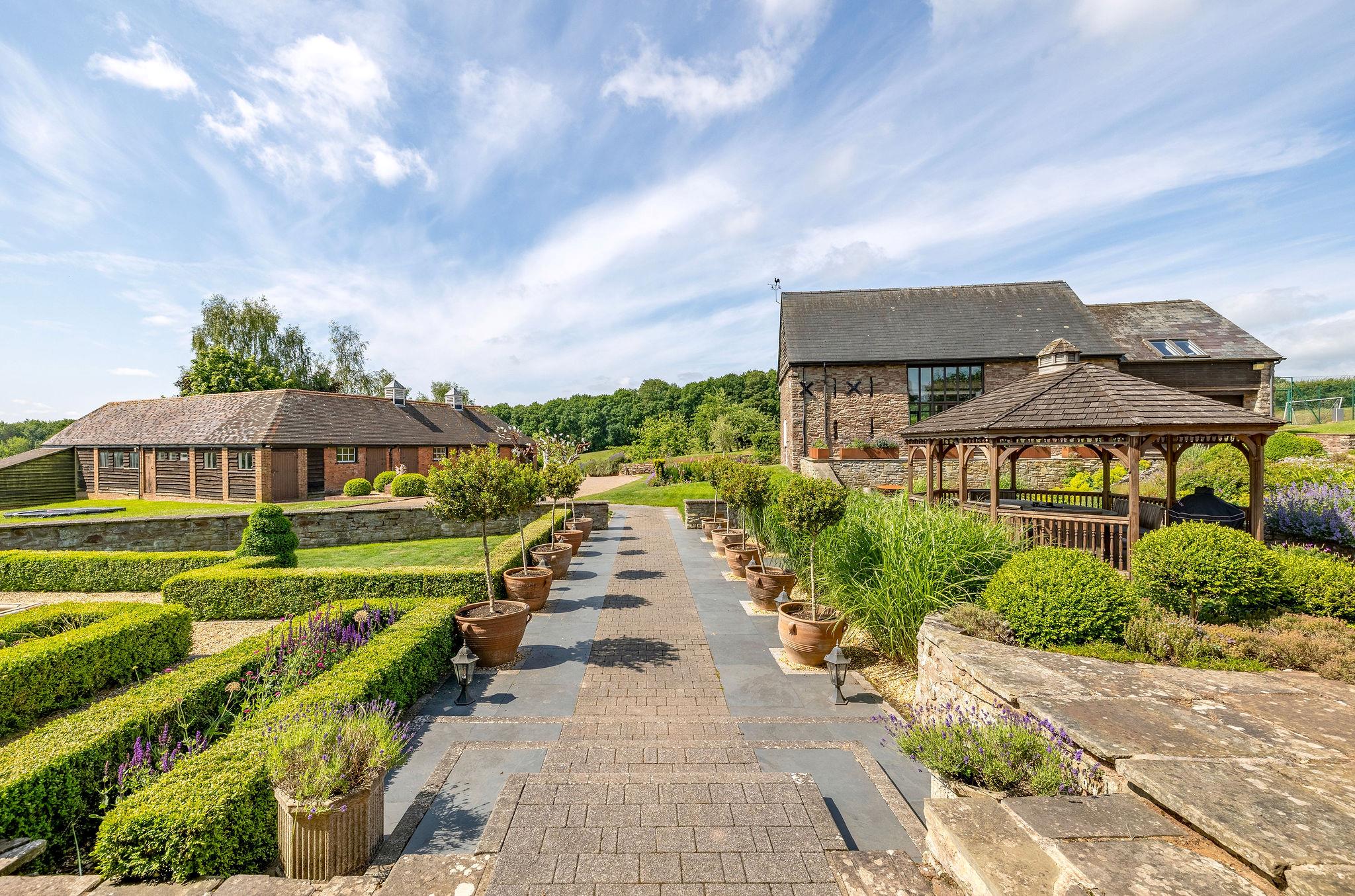 The Hendre, Monmouth, Monmouthshire, NP25