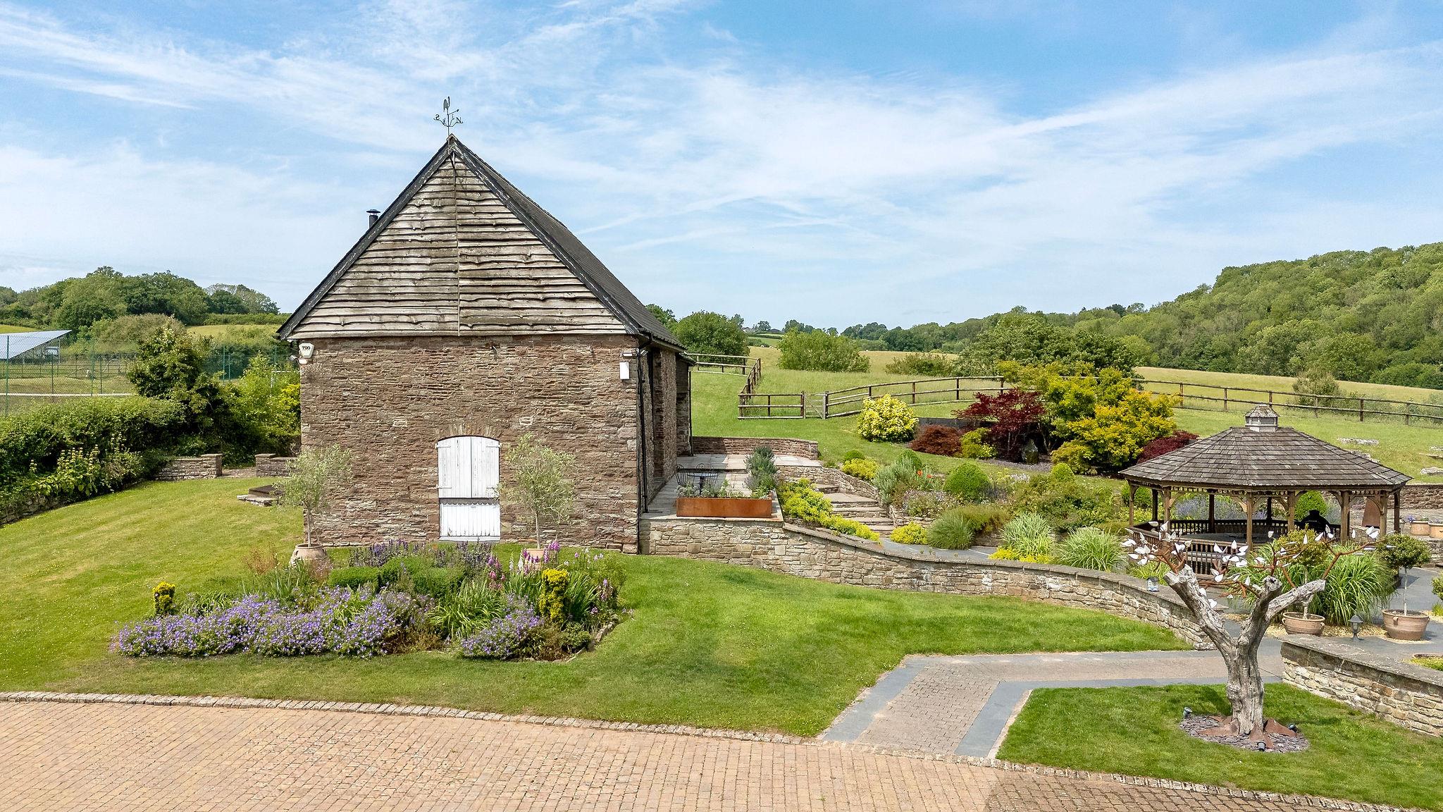 The Hendre, Monmouth, Monmouthshire, NP25