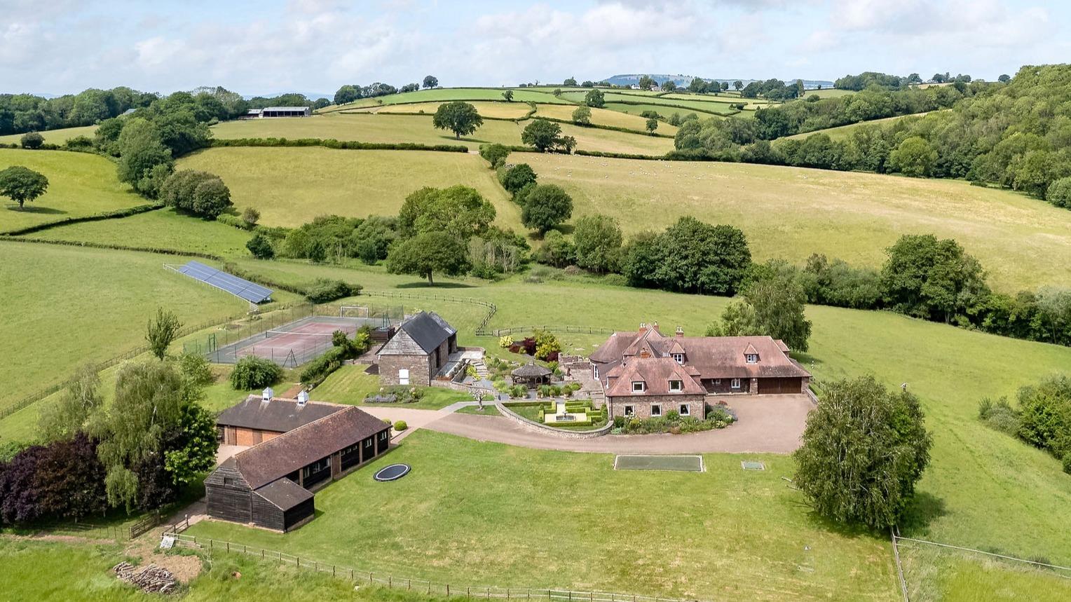 The Hendre, Monmouth, Monmouthshire, NP25