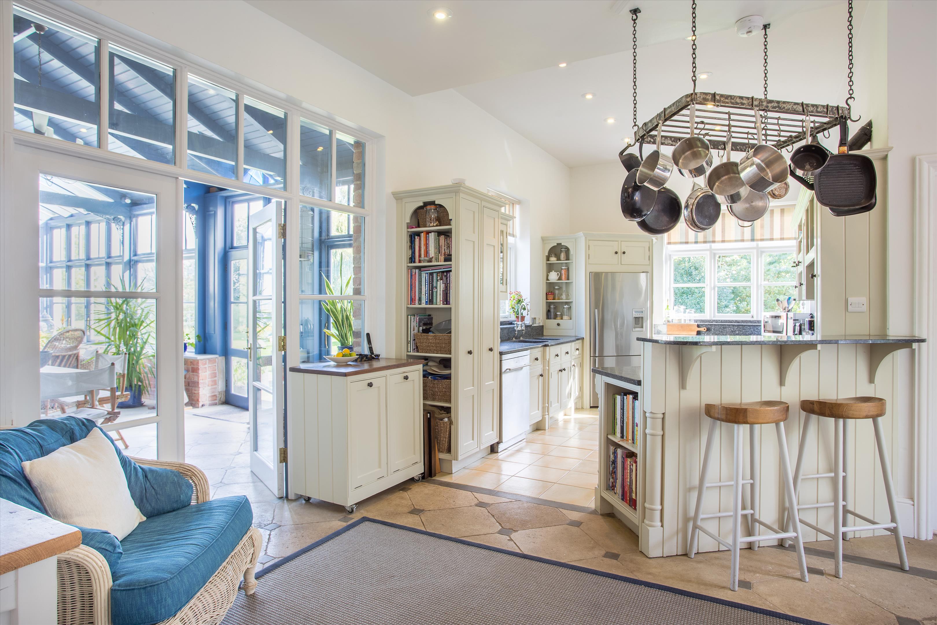 Churchend, Twyning, Gloucestershire, GL20