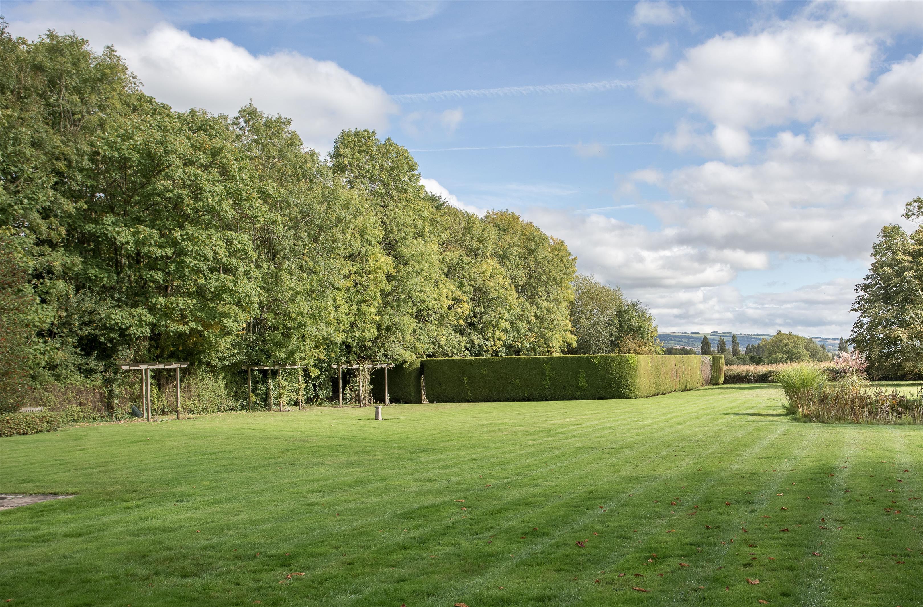 Churchend, Twyning, Gloucestershire, GL20