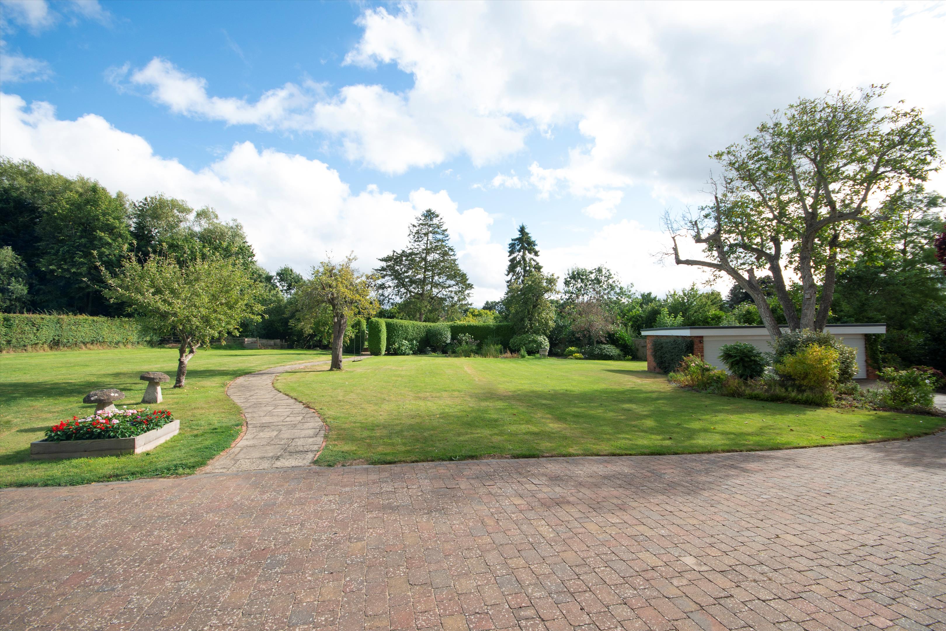 Mill Lane, Prestbury, Cheltenham, Gloucestershire, GL52
