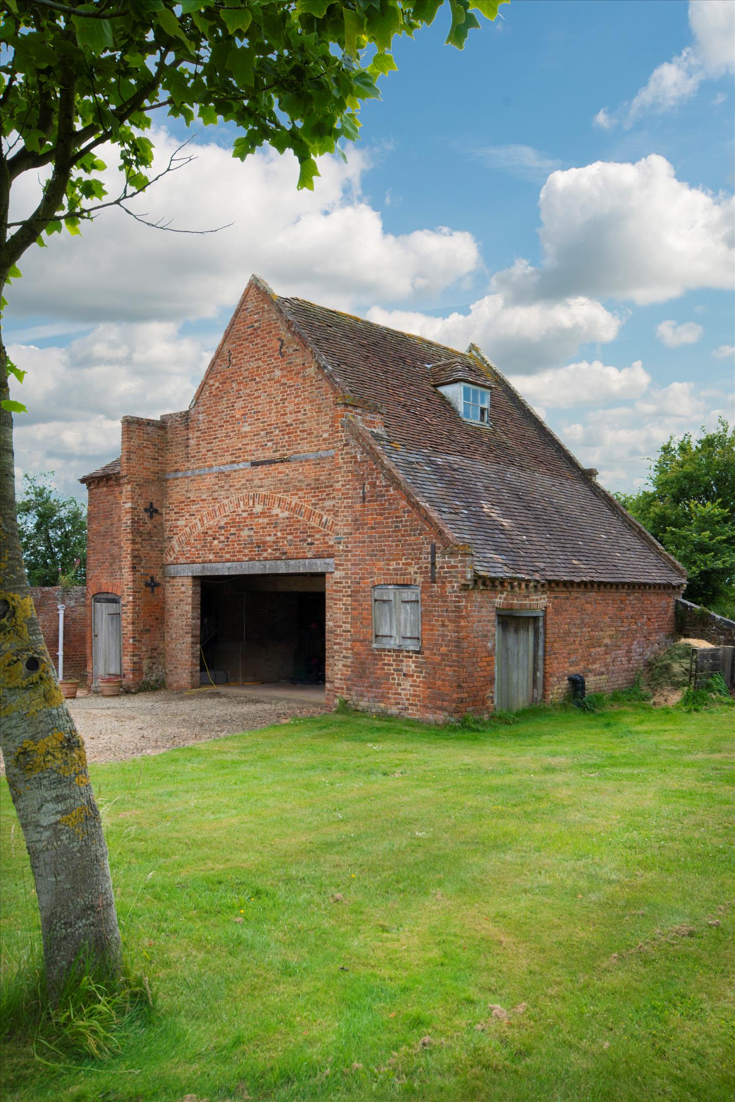 Forthampton, Gloucestershire, GL19