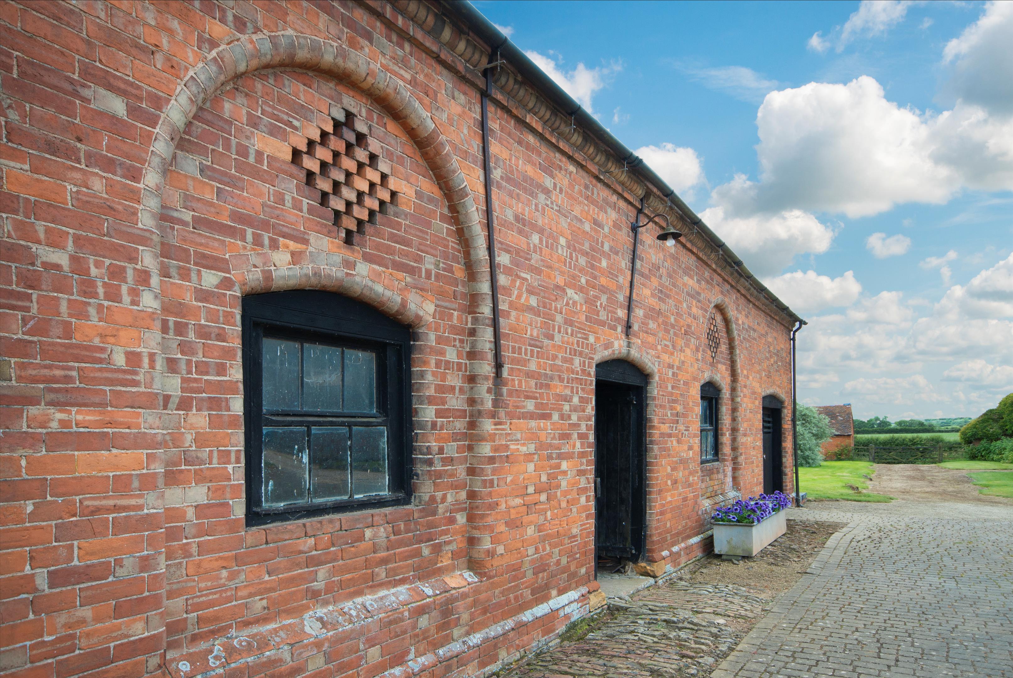 Forthampton, Gloucestershire, GL19