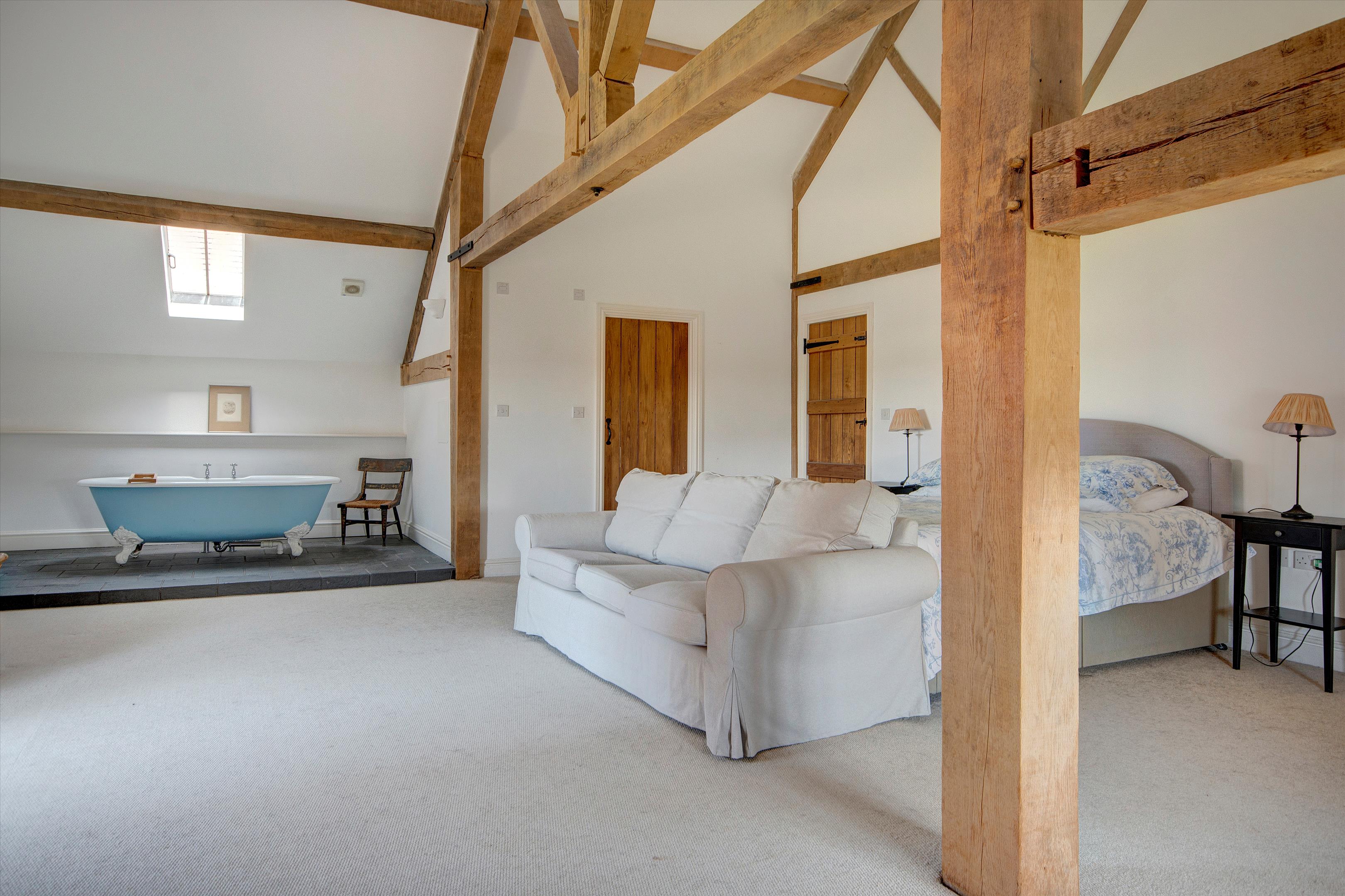 Forthampton, Gloucestershire, GL19