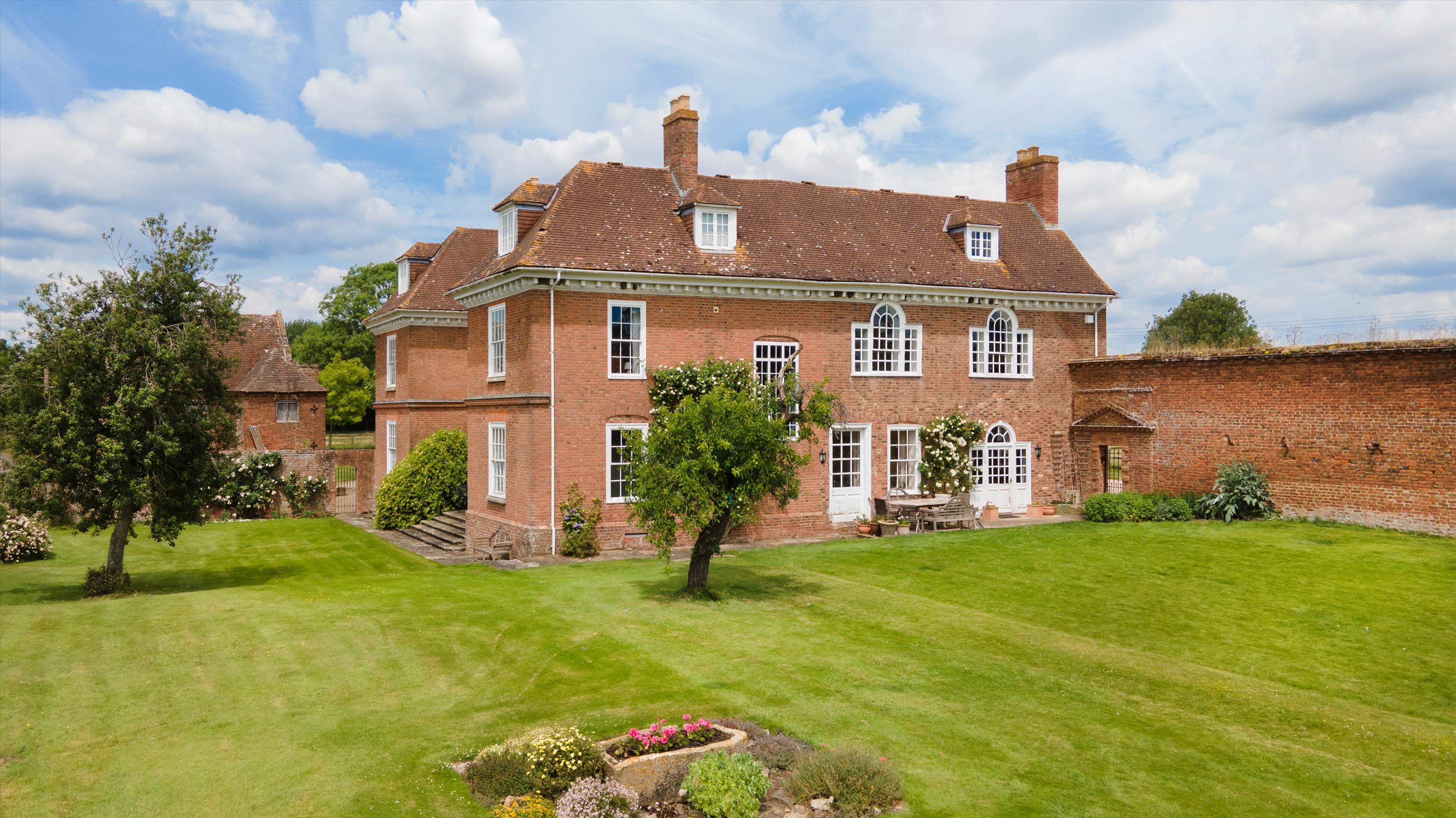Forthampton, Gloucestershire, GL19