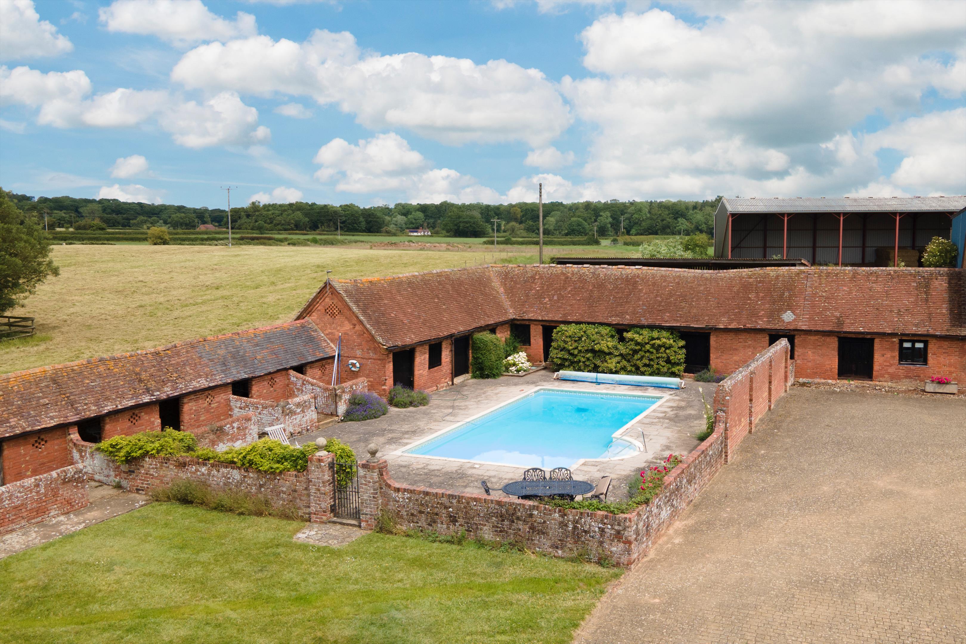 Forthampton, Gloucestershire, GL19