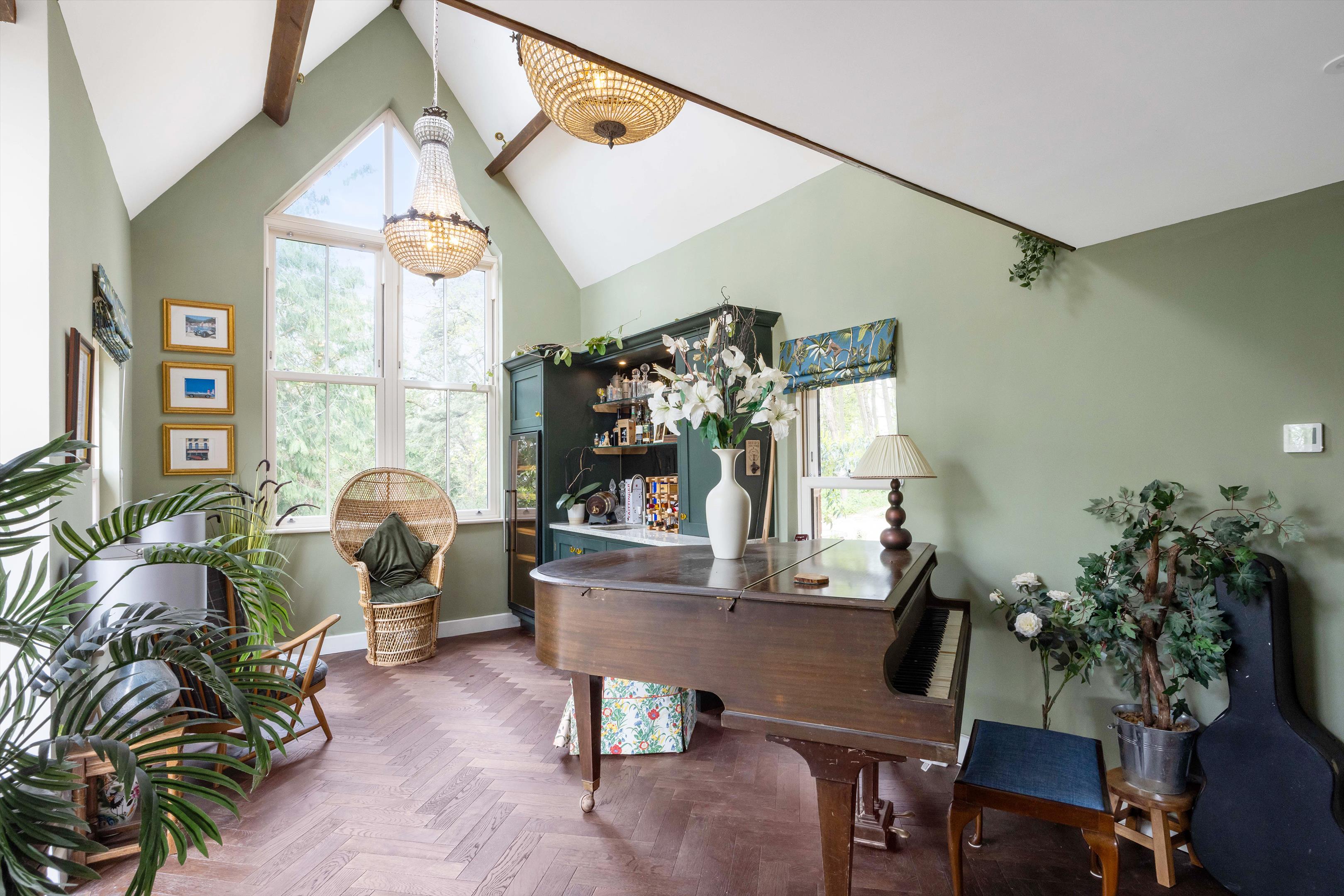 Crippetts Lane, Leckhampton, Cheltenham, Gloucestershire GL51