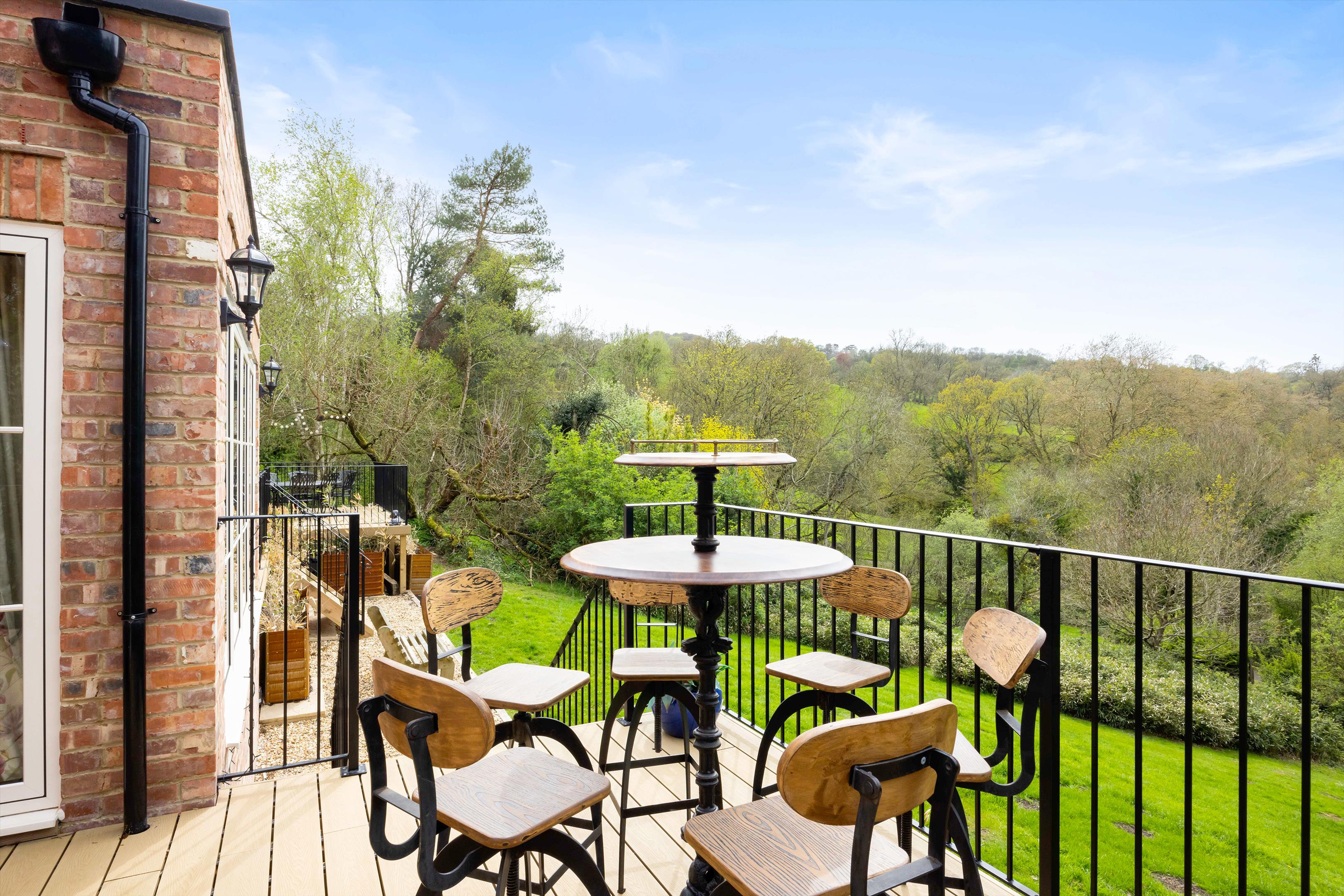 Crippetts Lane, Leckhampton, Cheltenham, Gloucestershire GL51