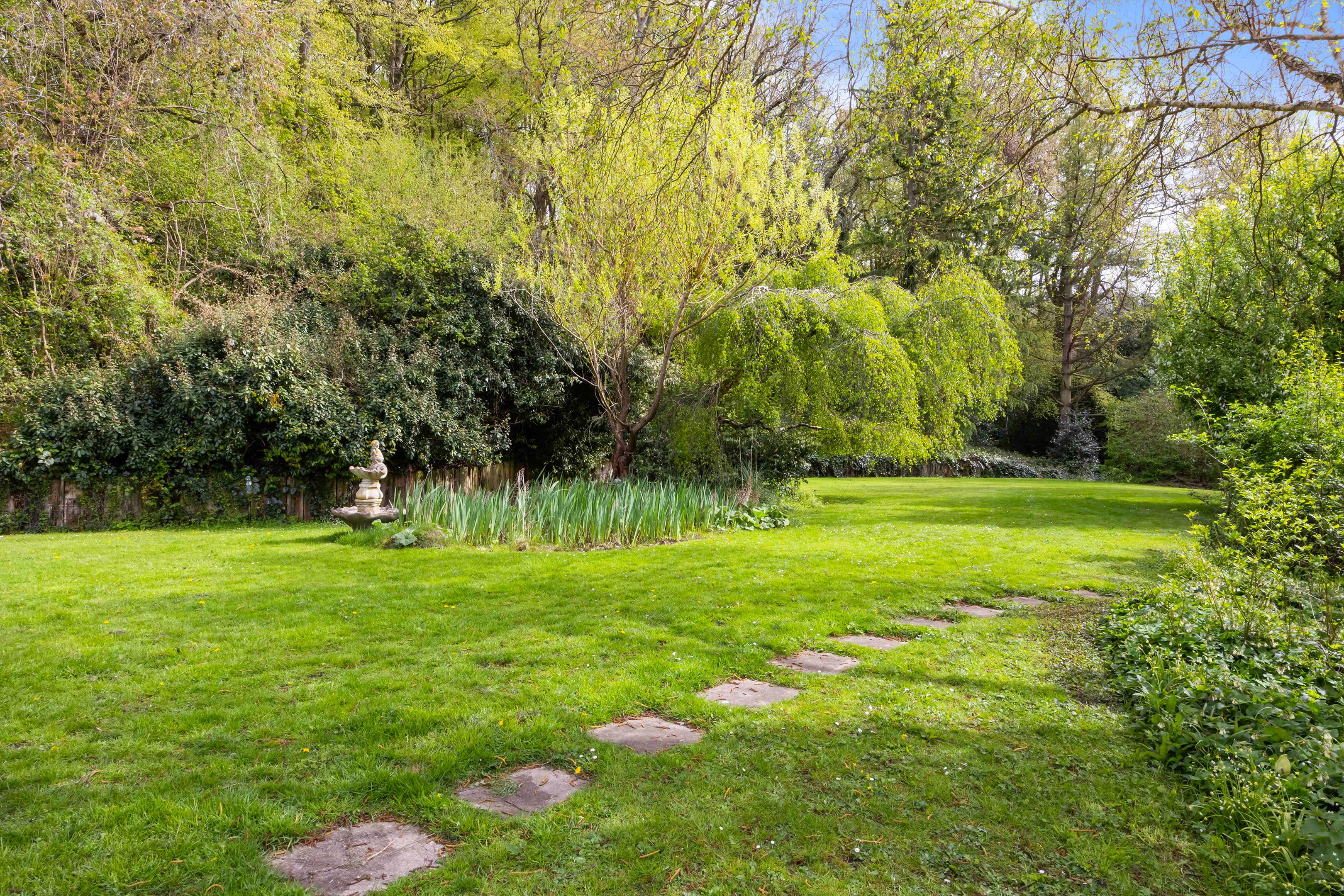 Crippetts Lane, Leckhampton, Cheltenham, Gloucestershire GL51