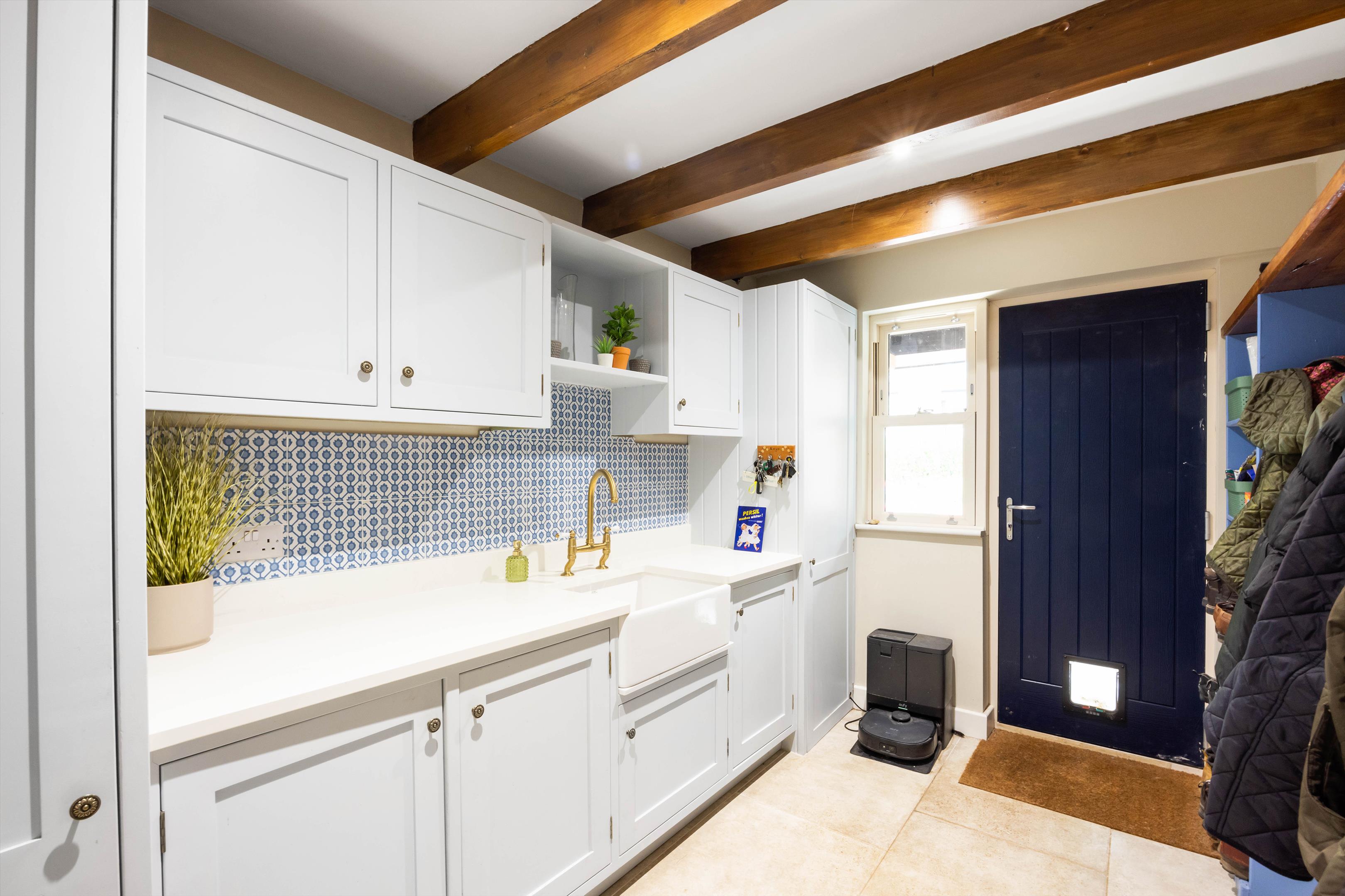 Crippetts Lane, Leckhampton, Cheltenham, Gloucestershire GL51
