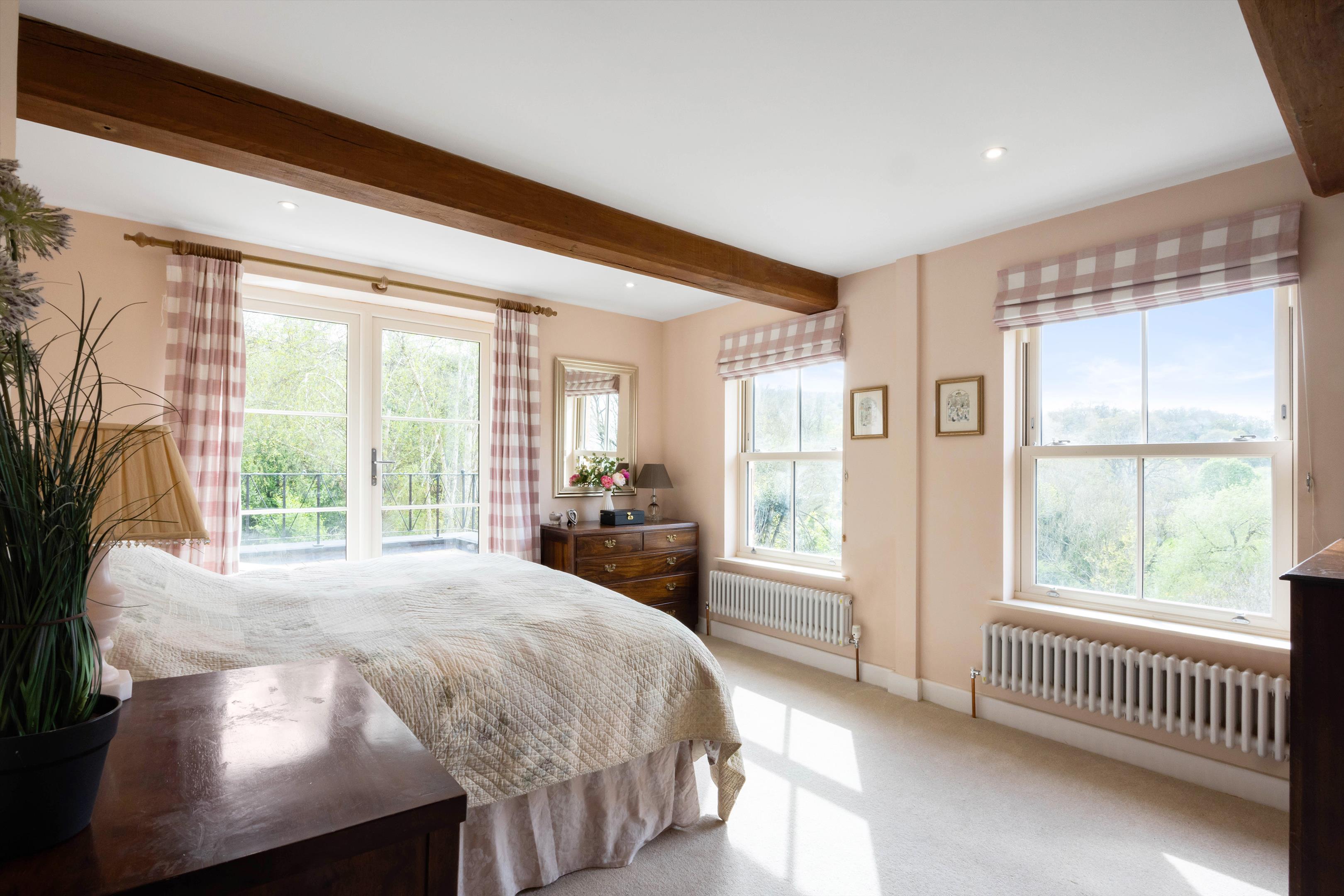 Crippetts Lane, Leckhampton, Cheltenham, Gloucestershire GL51