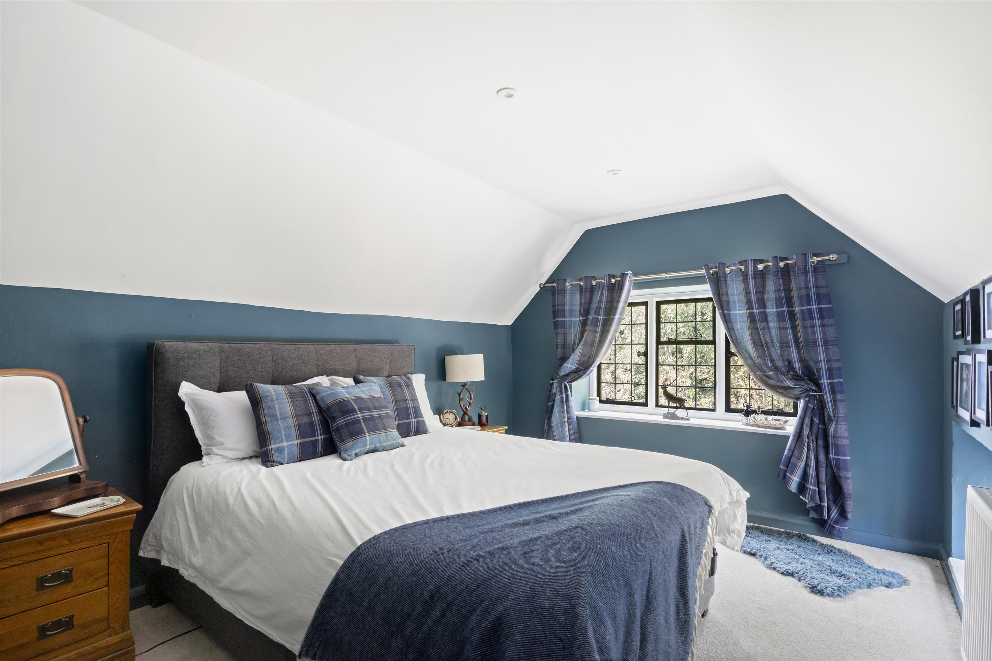 Woolstone, Cheltenham, Gloucestershire GL52