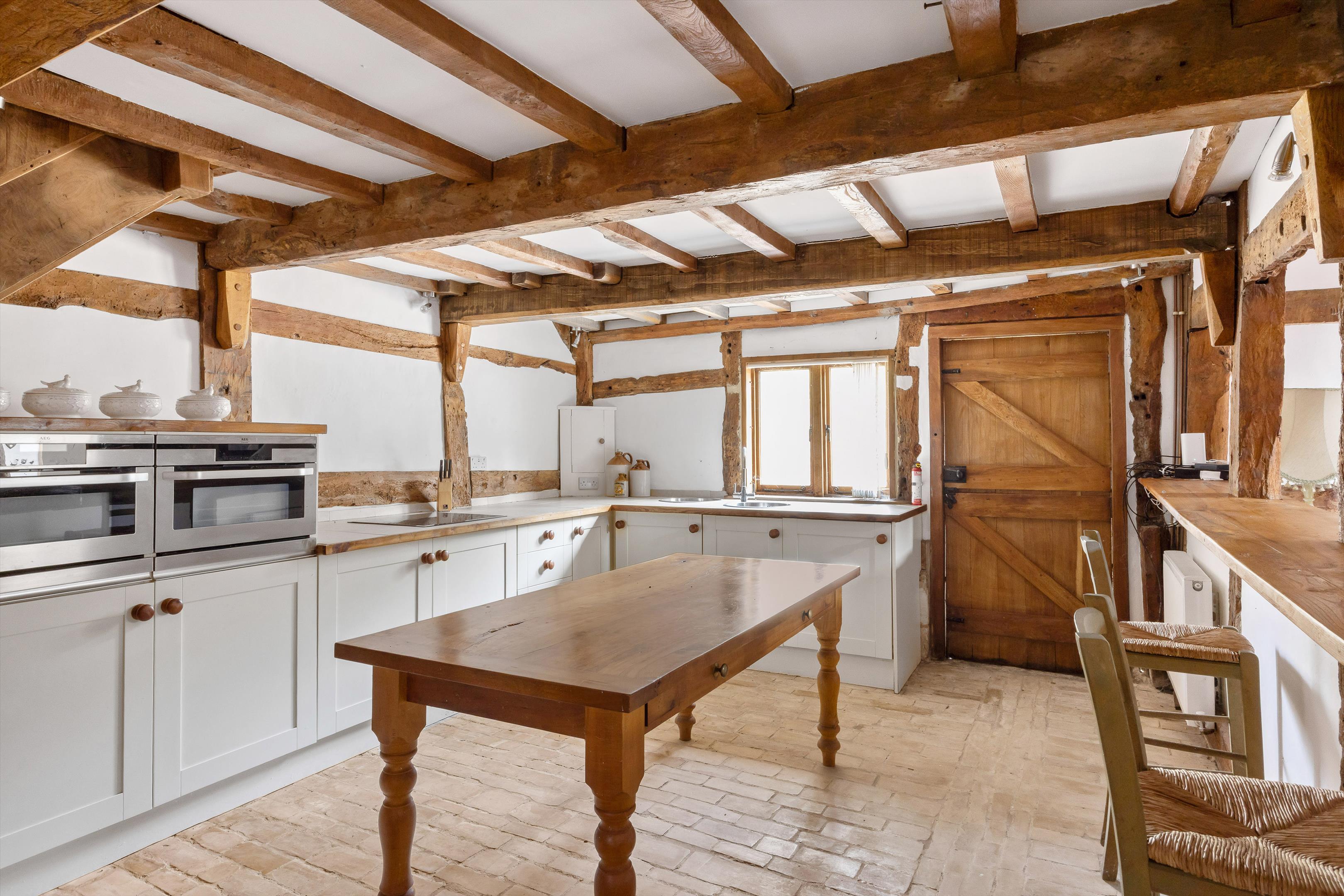 Woolstone, Cheltenham, Gloucestershire GL52