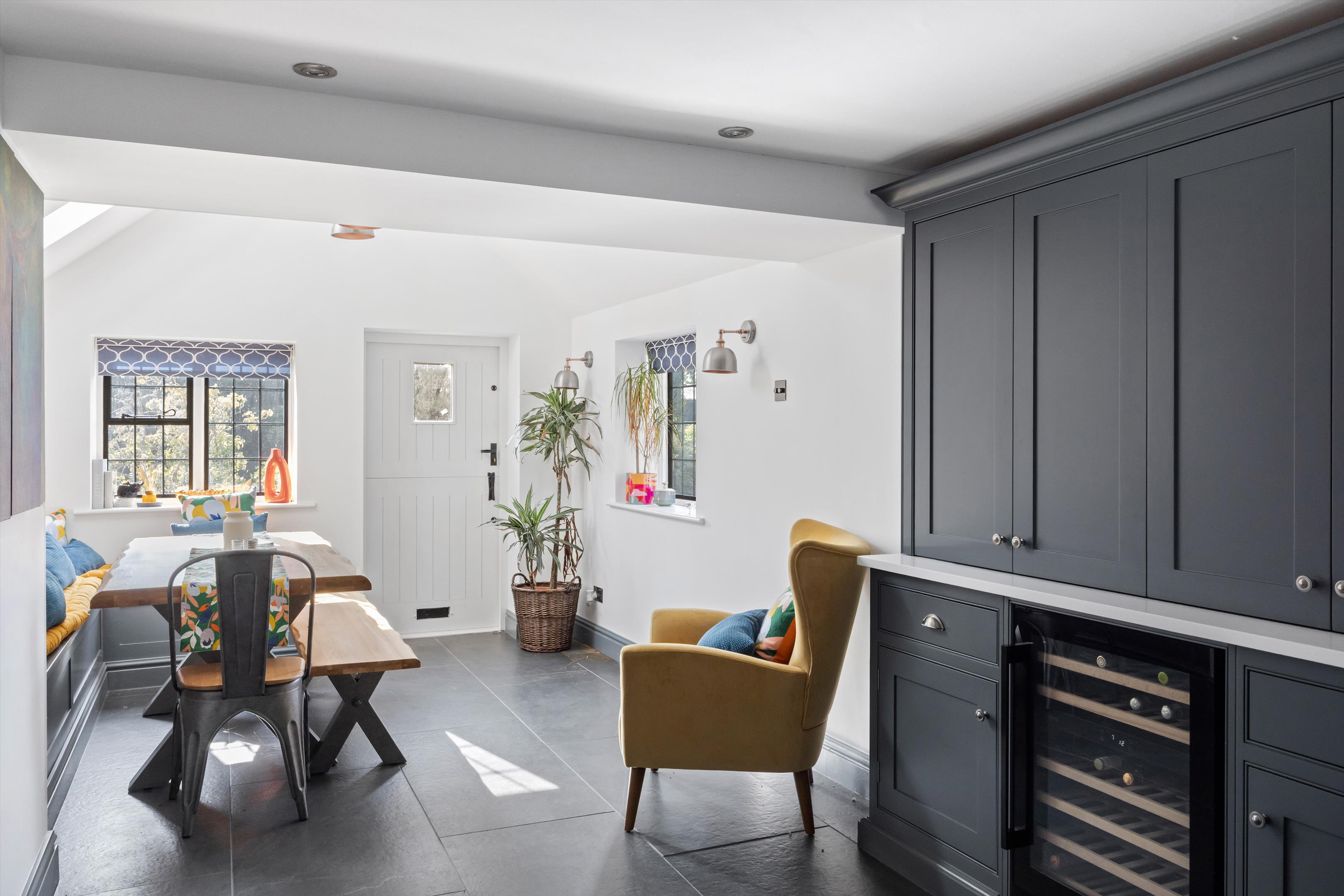 Woolstone, Cheltenham, Gloucestershire GL52