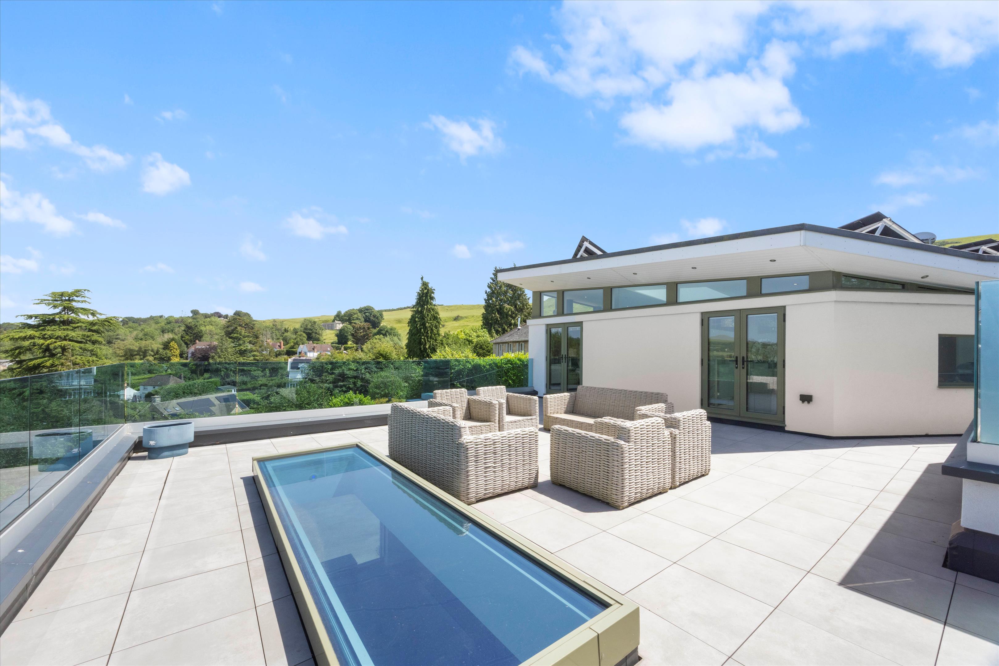 Cleeve Hill, Cheltenham, Gloucestershire GL52