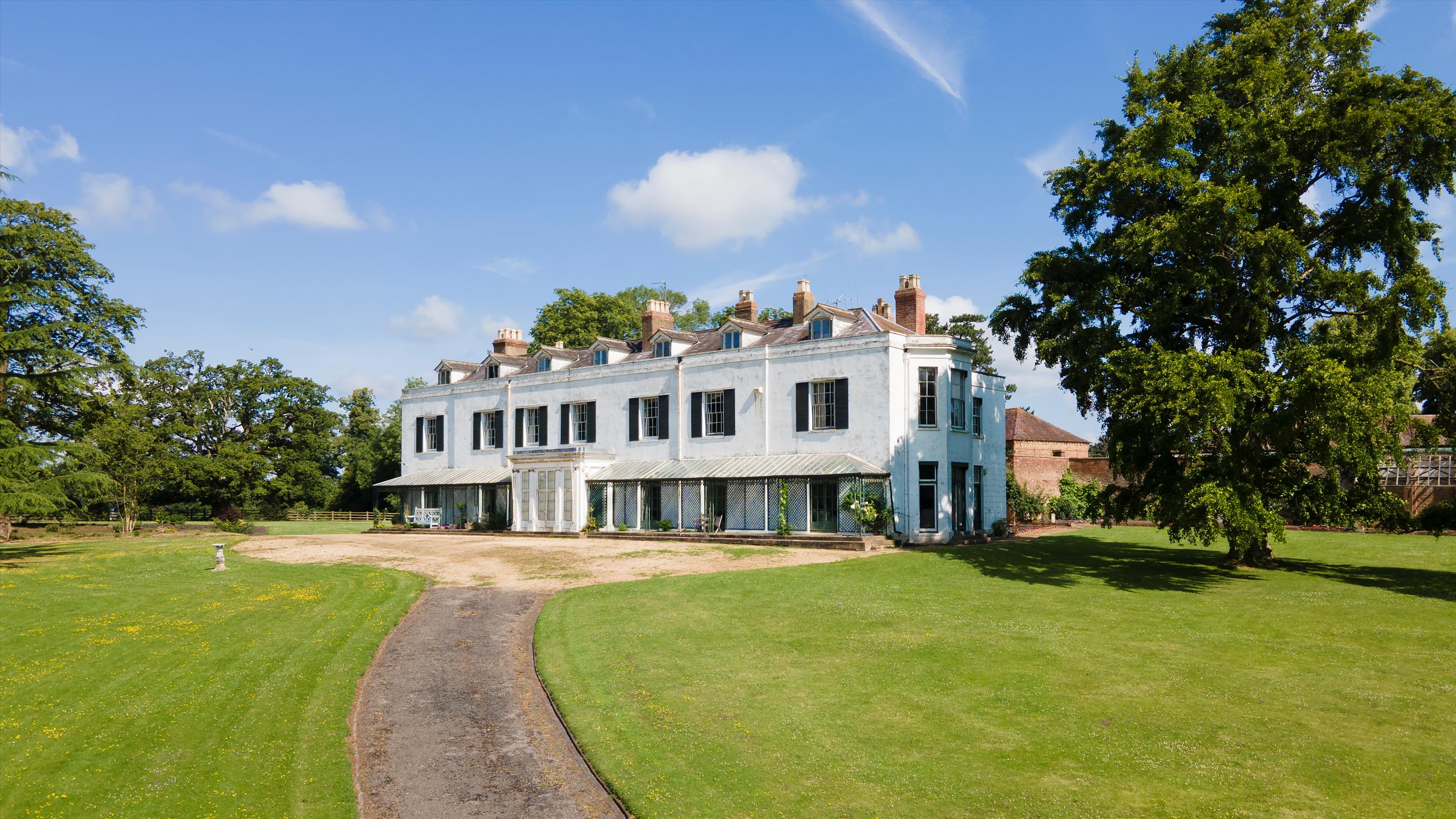 Apperley, Gloucestershire, GL19