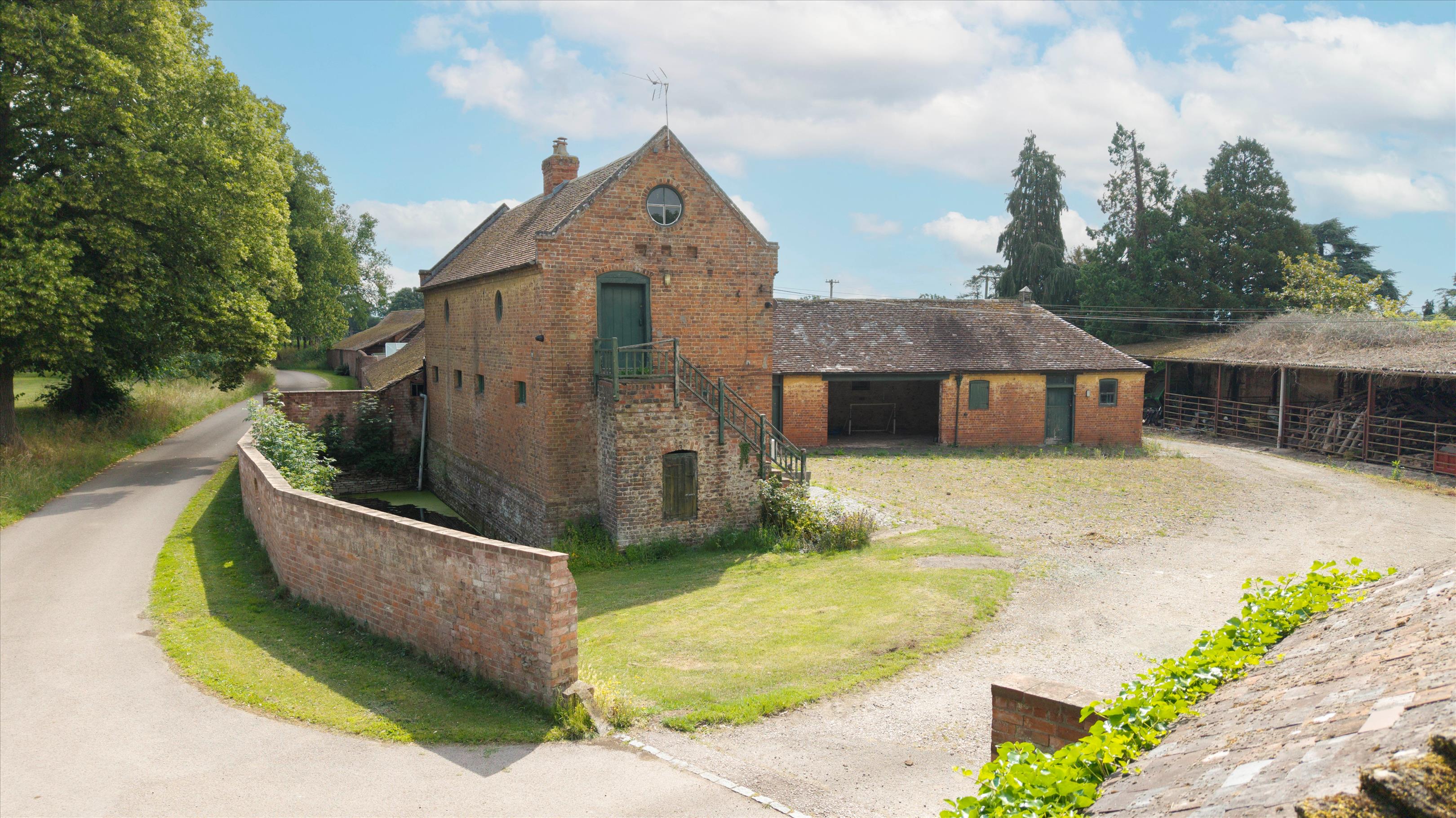 Apperley, Gloucestershire, GL19