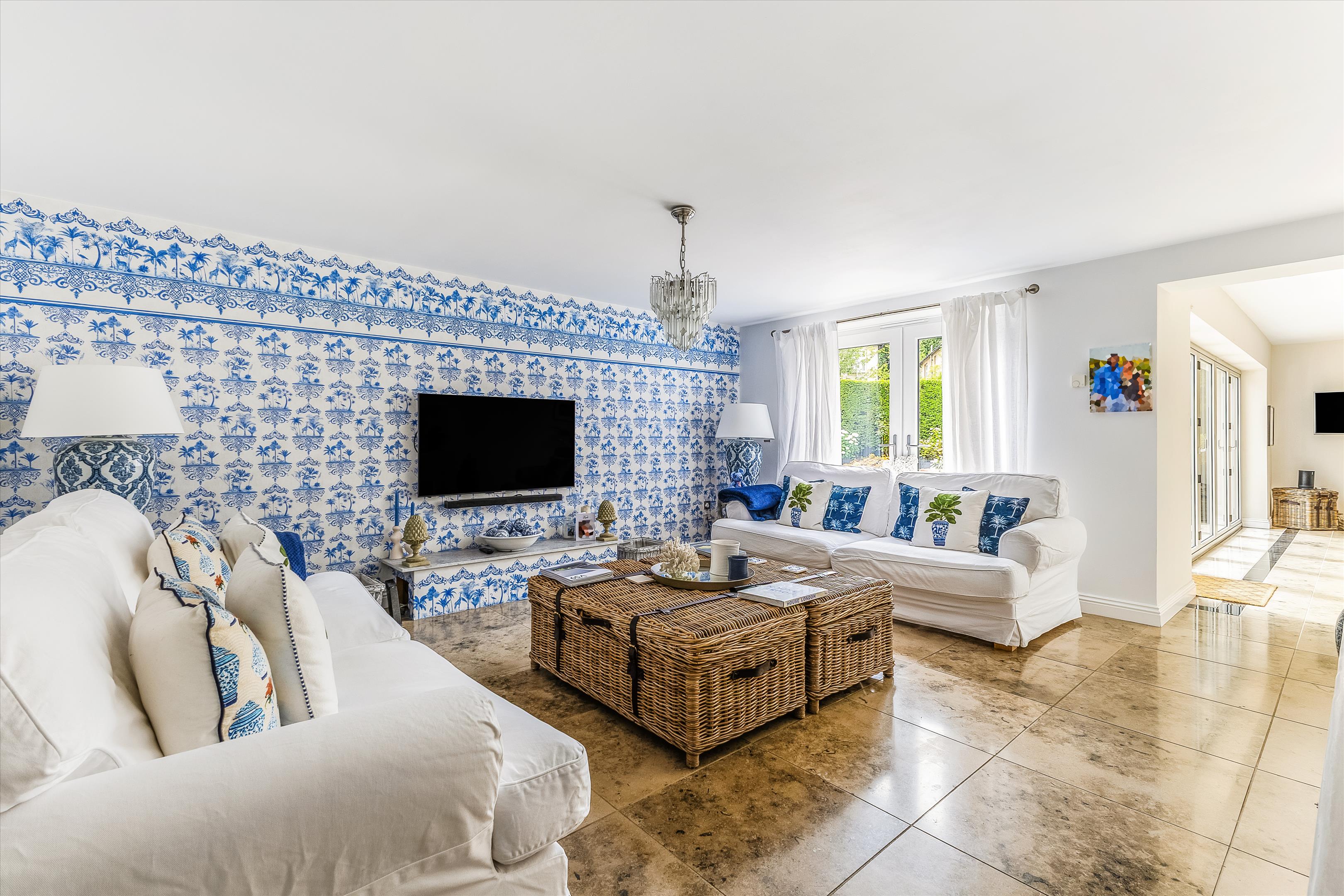Warwick Crescent, Harrogate, North Yorkshire, HG2