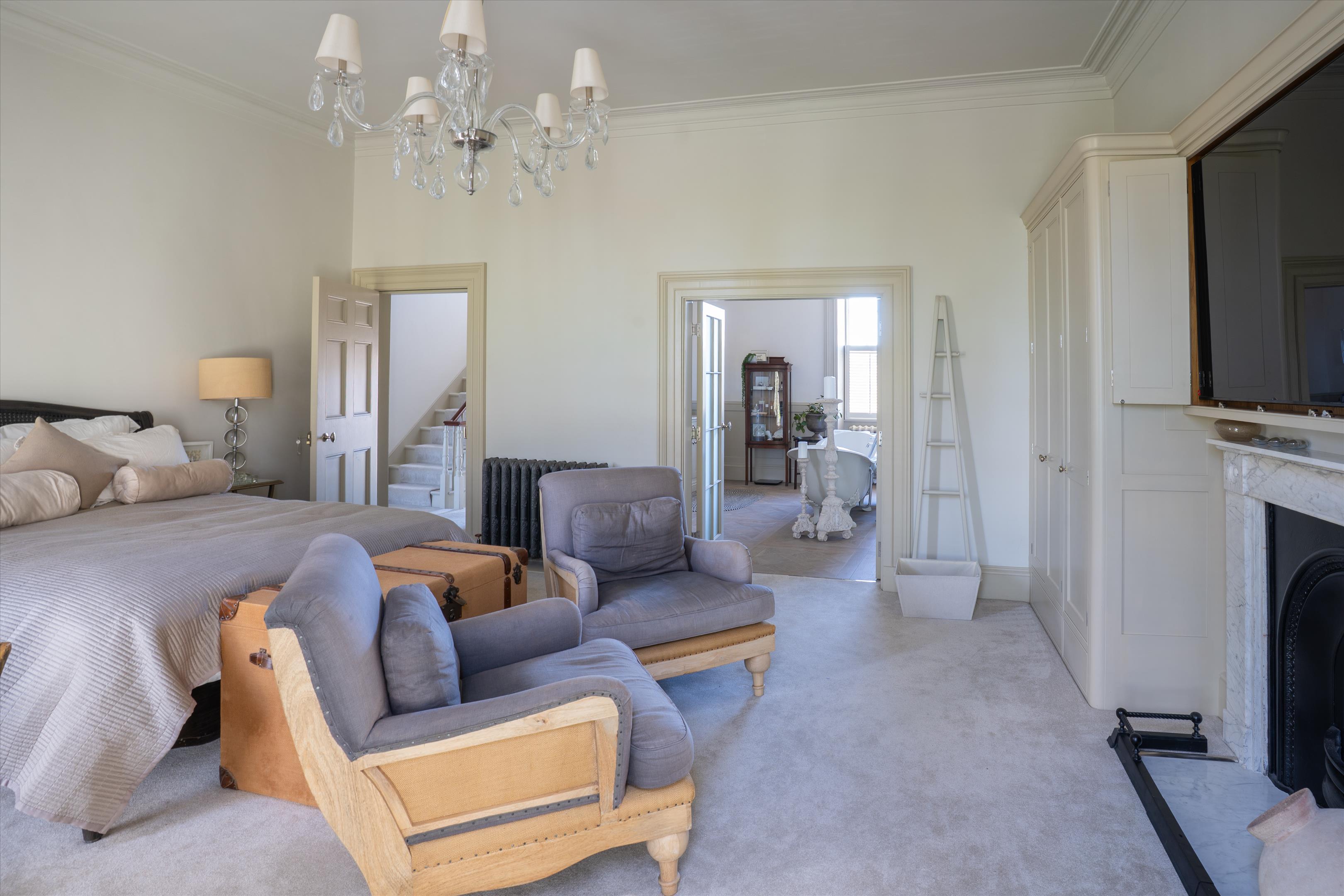 Regent Parade, Harrogate, North Yorkshire HG1