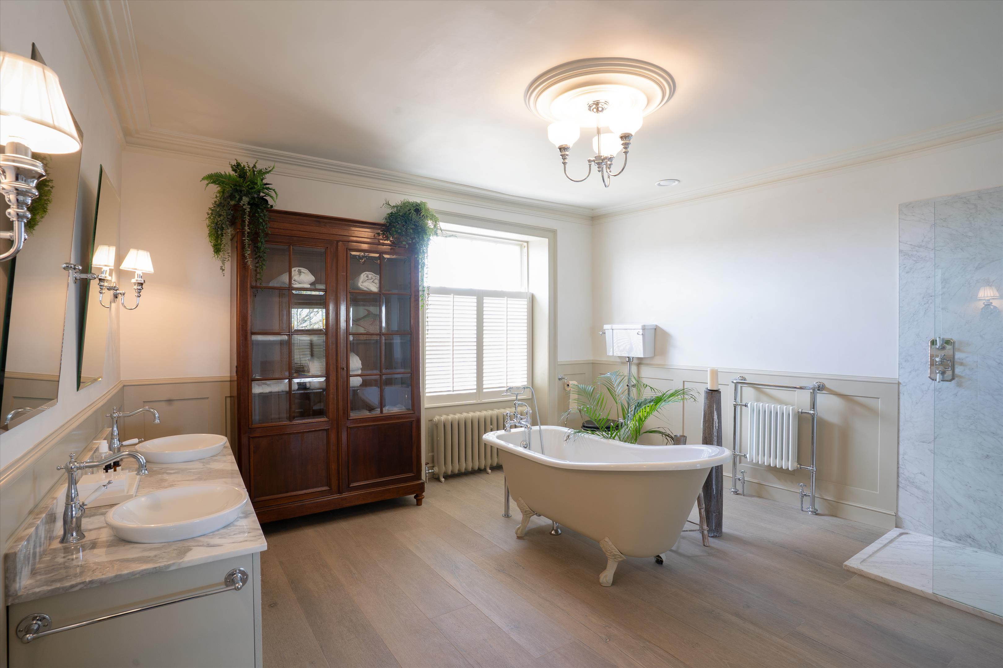 Regent Parade, Harrogate, North Yorkshire HG1
