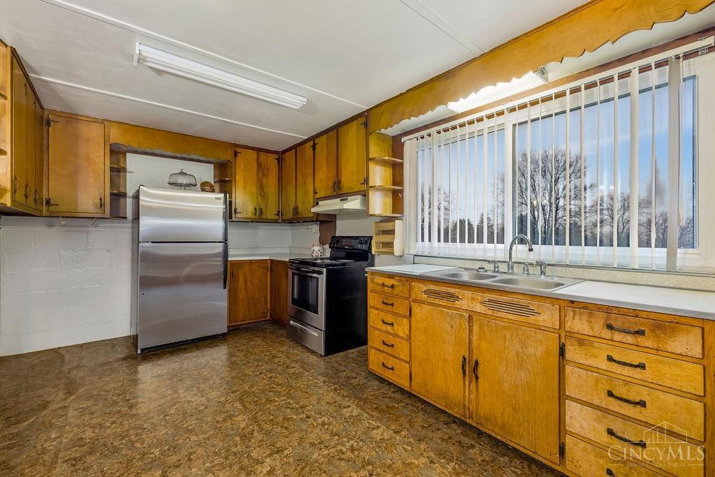 1558 Millville Oxford Road