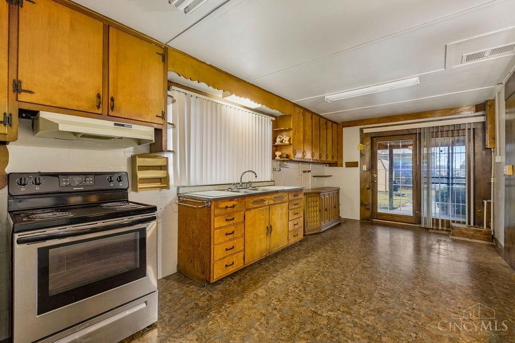 1558 Millville Oxford Road